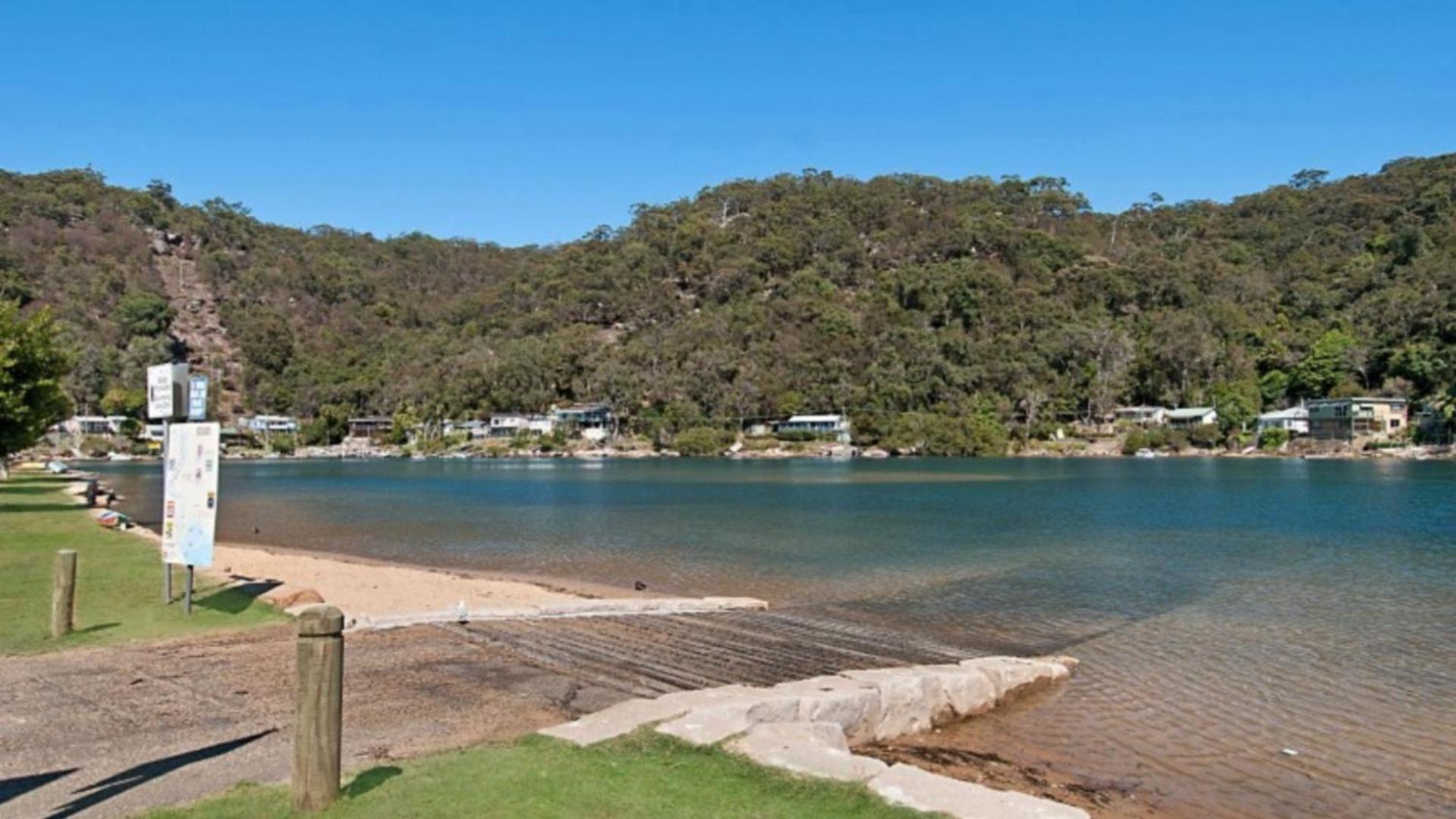 Beach Shack - Waterfront Patonga