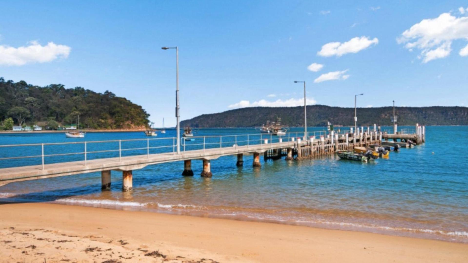 Beach Shack - Waterfront Patonga