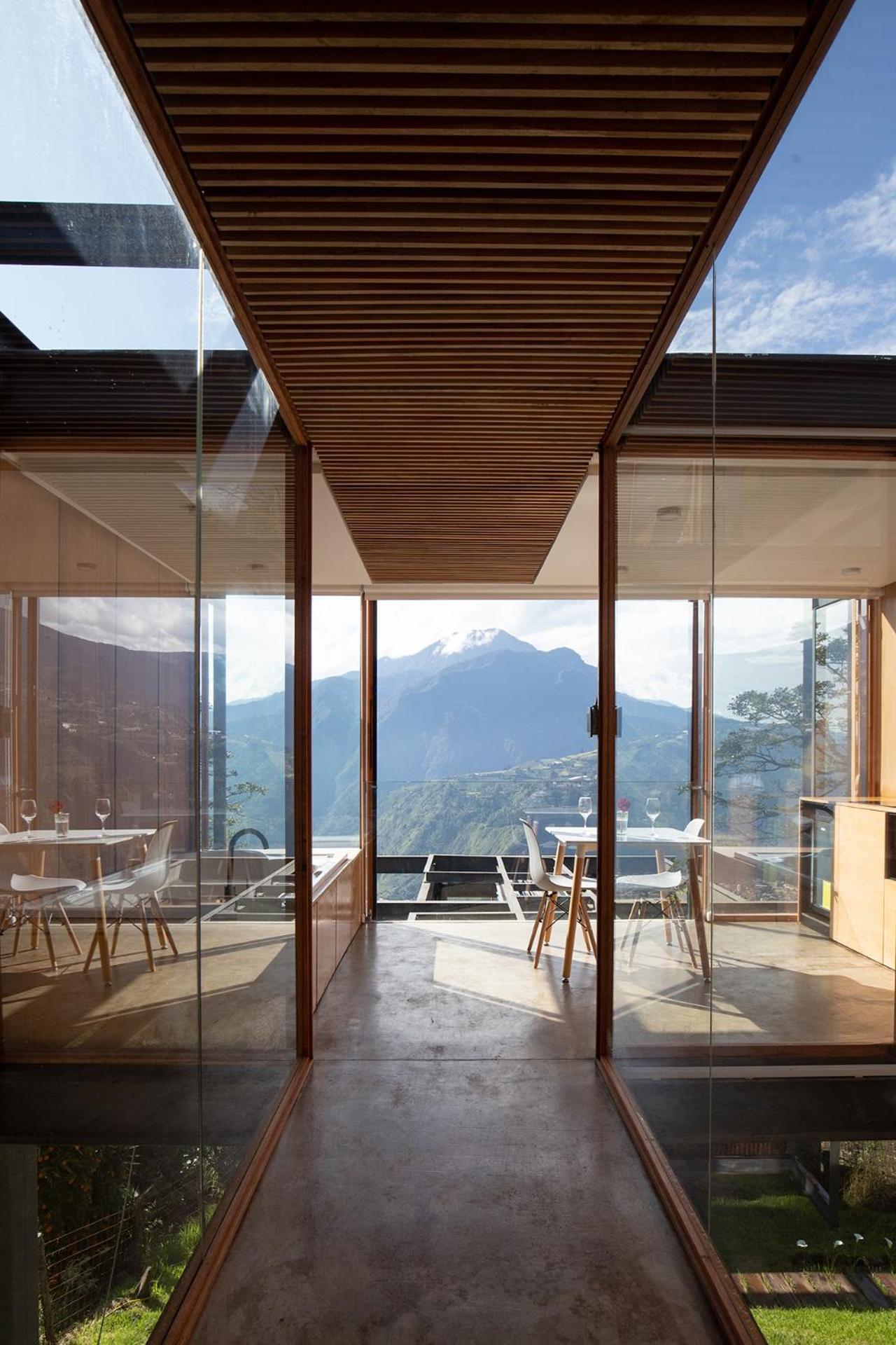 Deluxe volcán Primeras suites colgantes del mundo