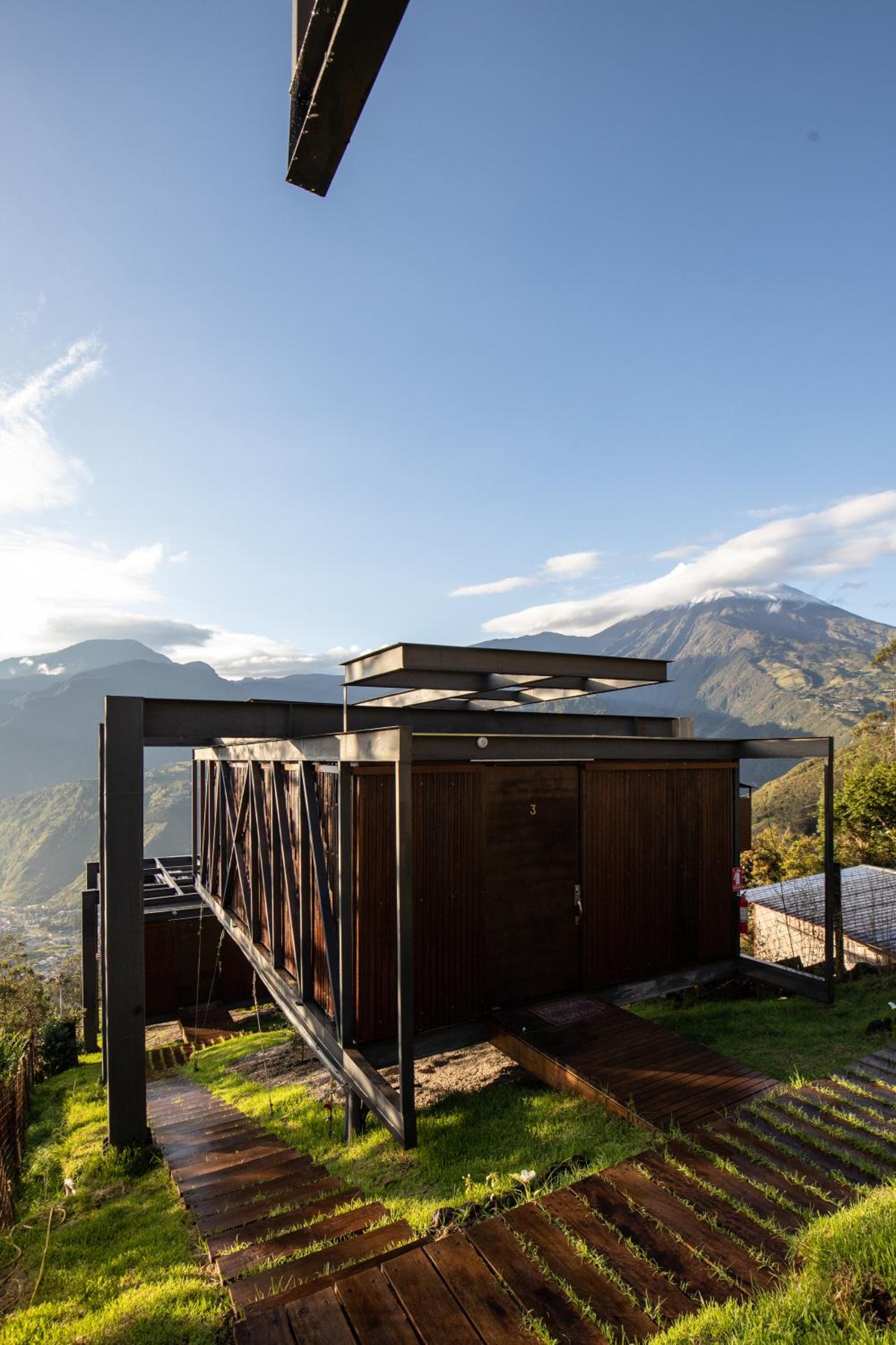 Deluxe volcán Primeras suites colgantes del mundo