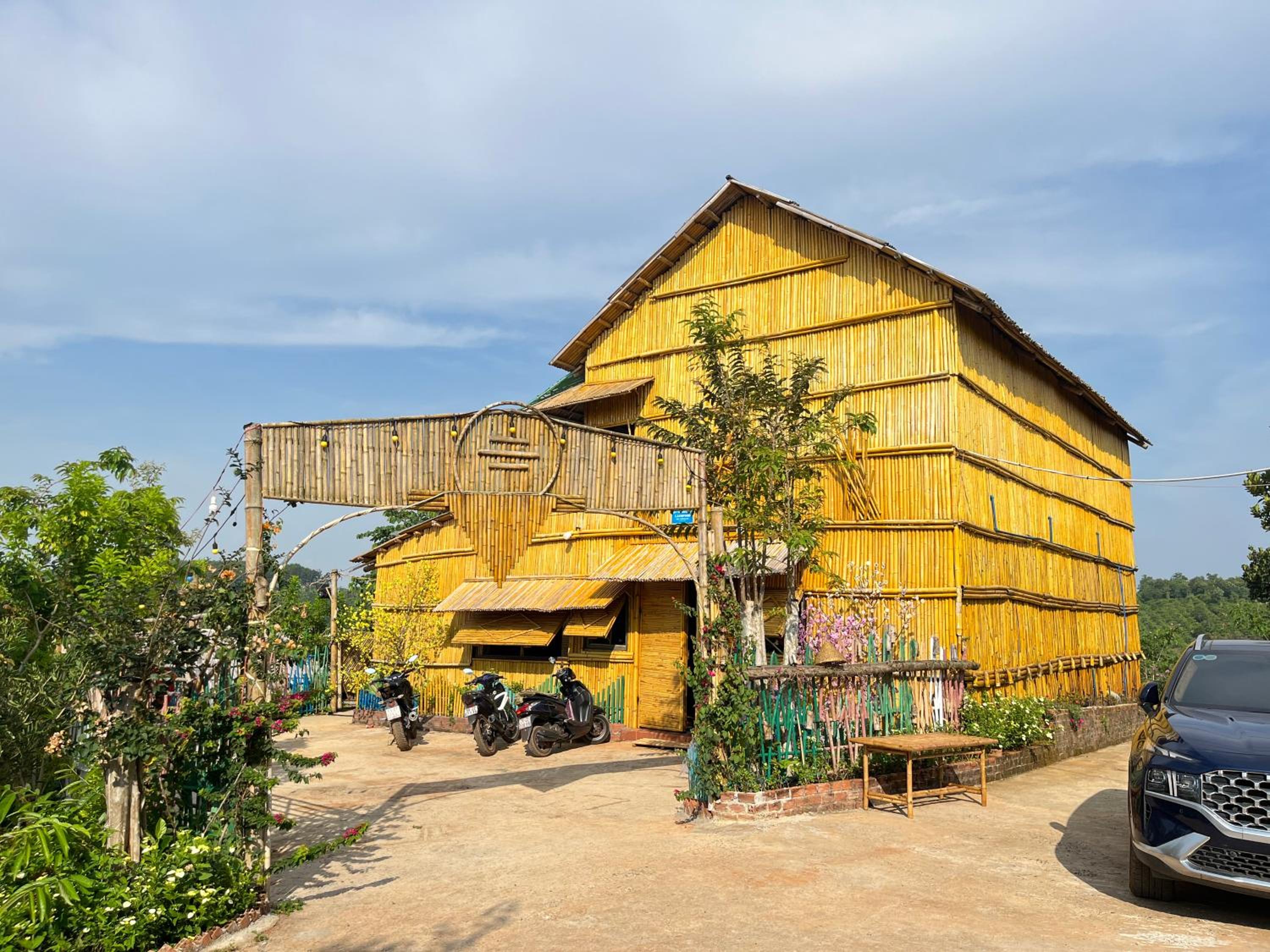 Bamboo Villa view 3