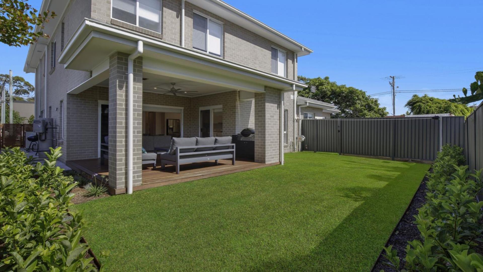 Ocean Breeze - Umina Beach
