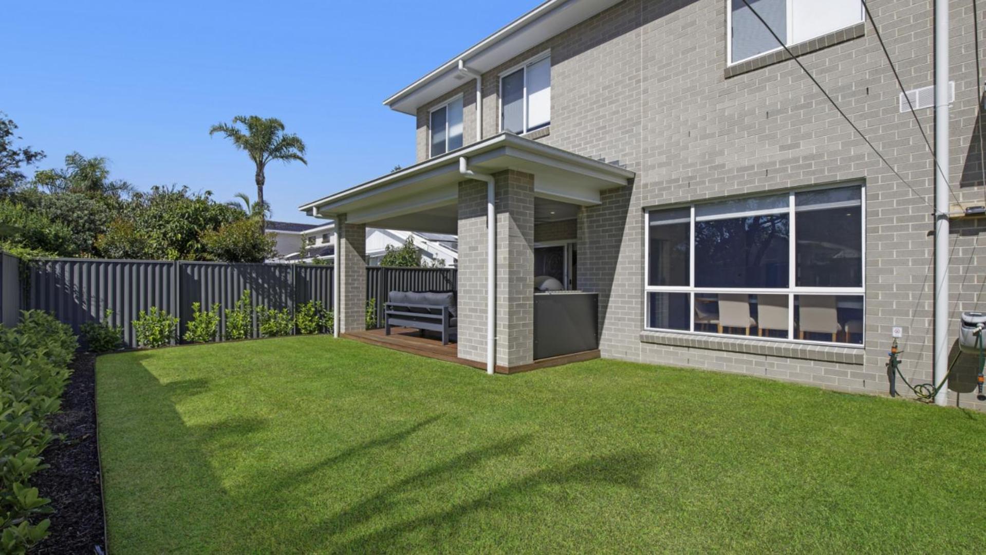 Ocean Breeze - Umina Beach