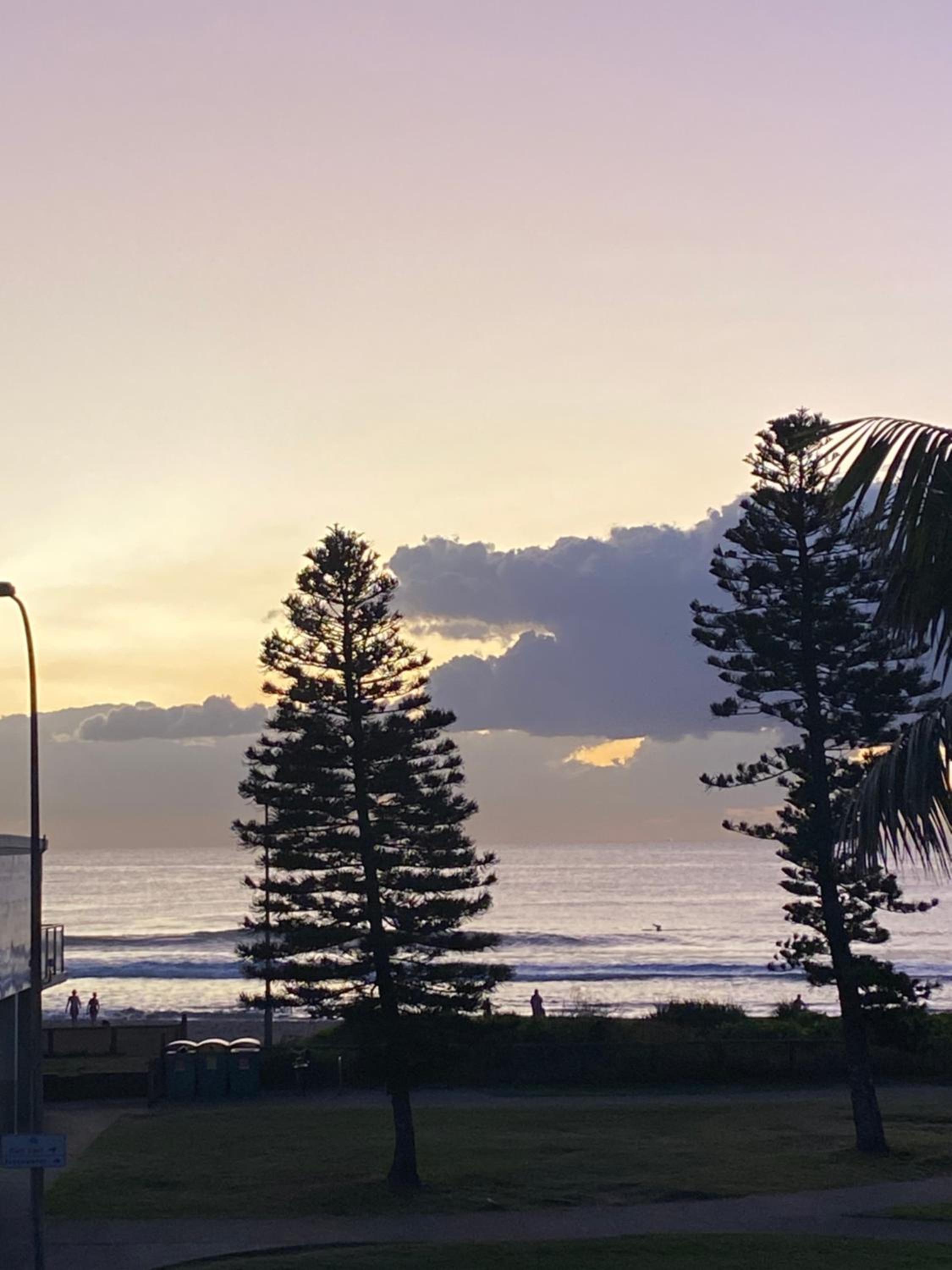Dee Why Beach - Surfrider Studio 22