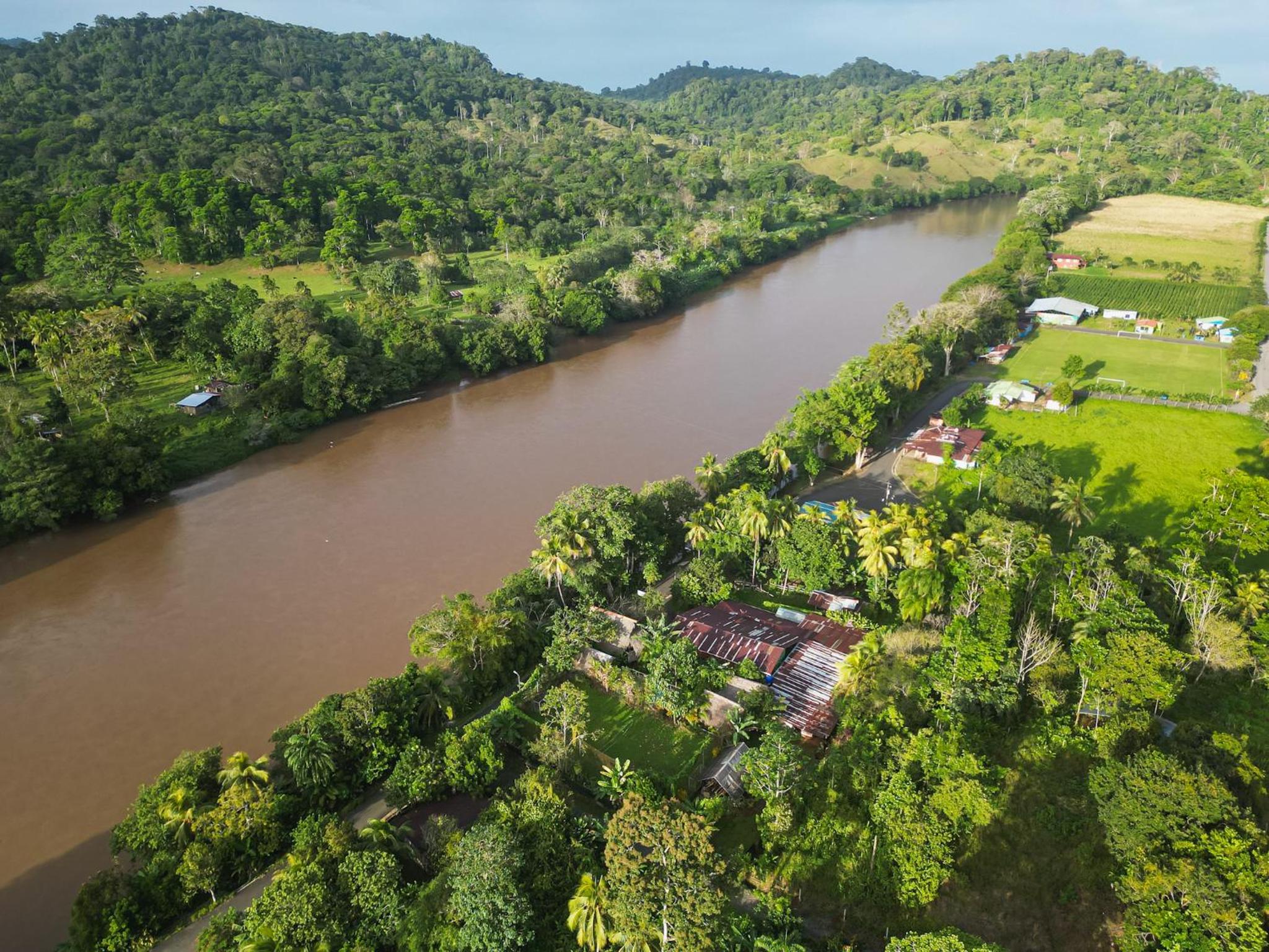 Iguanitas Lodge