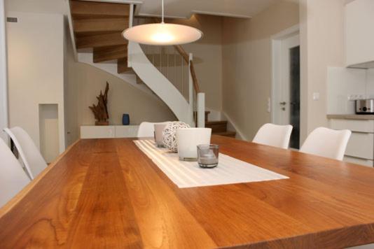 Strandvilla Birkenallee Haus Sommerlicht