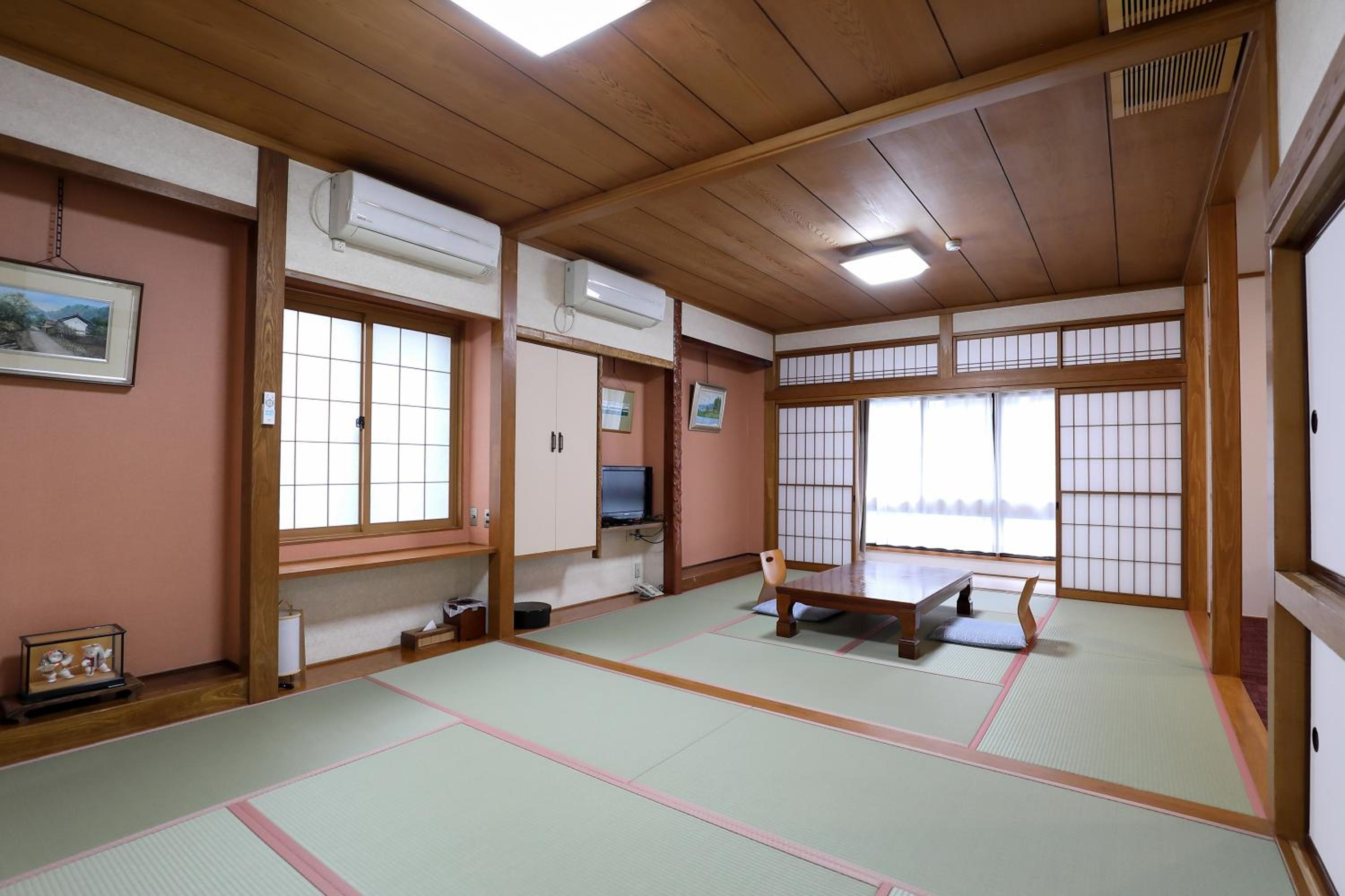 Tsukasaya Ryokan