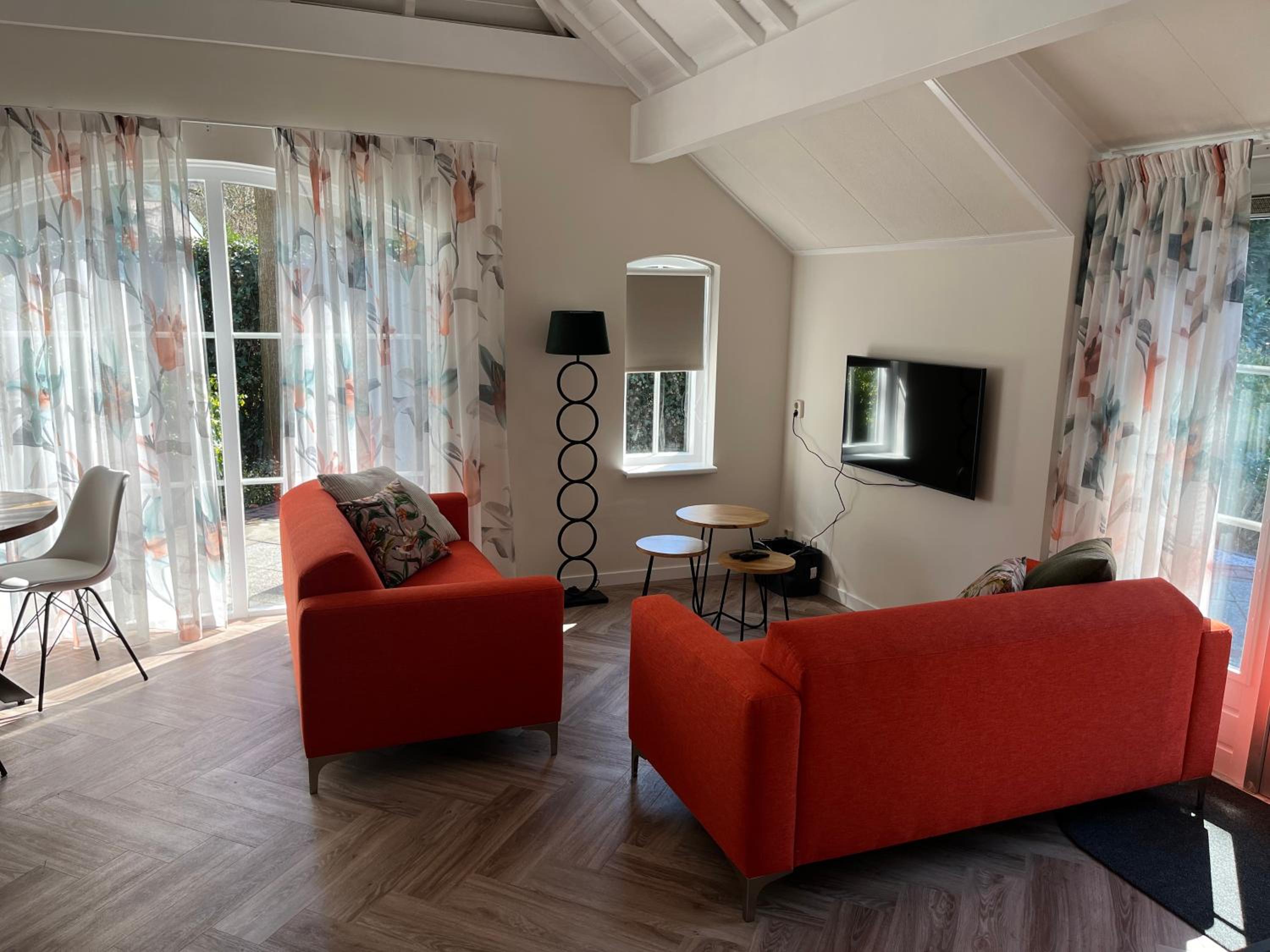 Villa Victoria with sauna in Ermelo