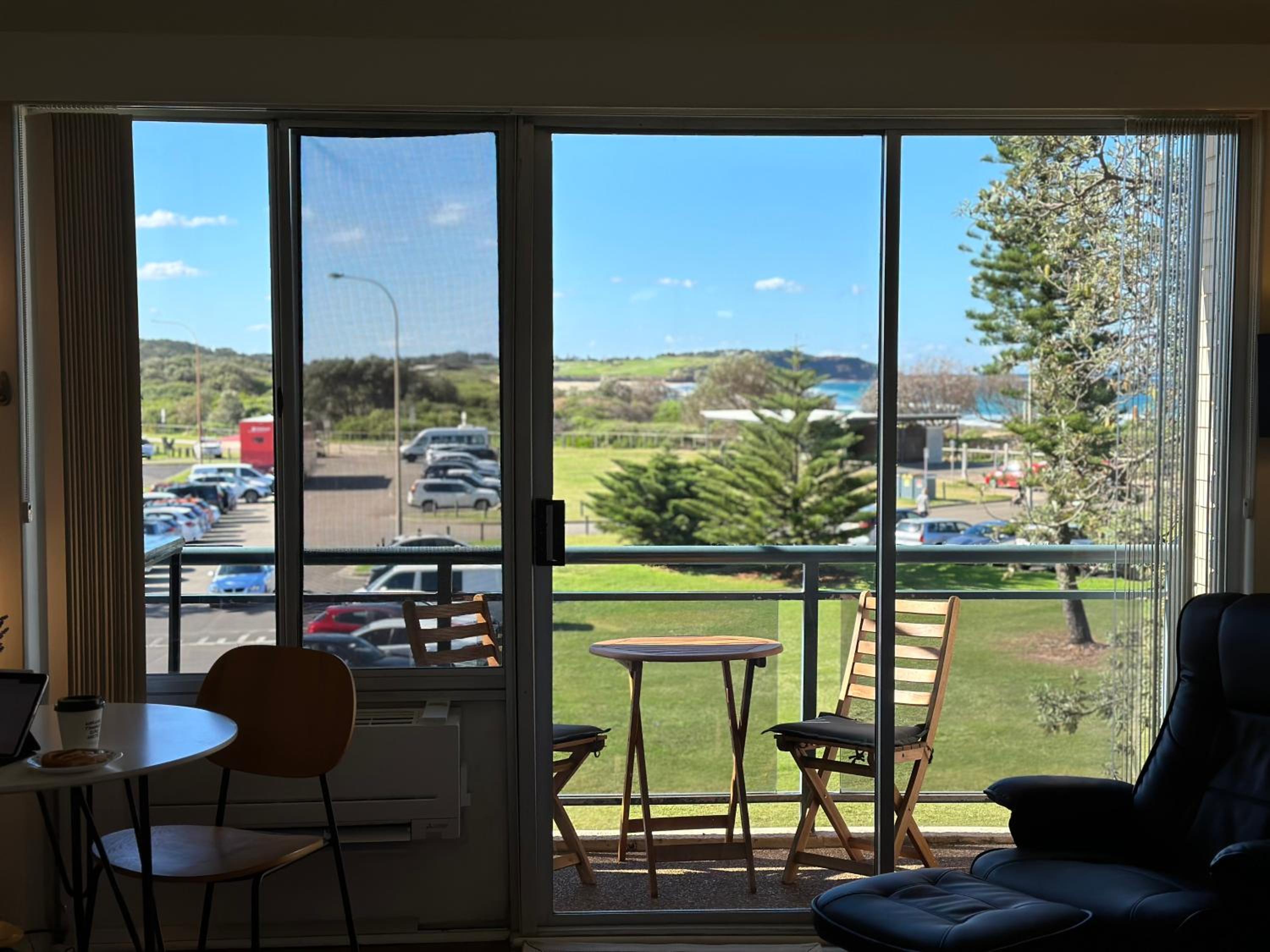 Dee Why Beach - Surfrider Studio 22
