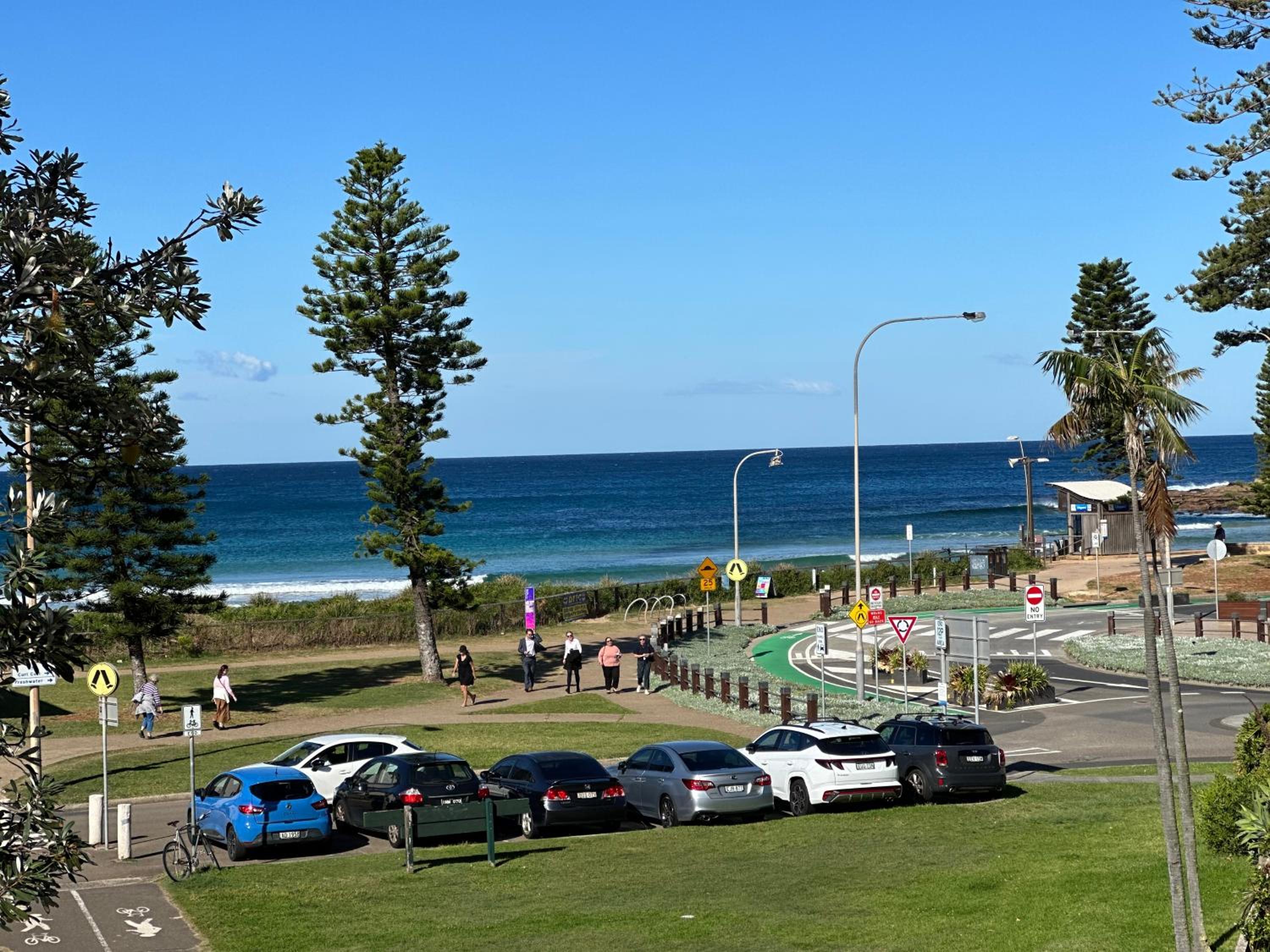 Dee Why Beach - Surfrider Studio 22