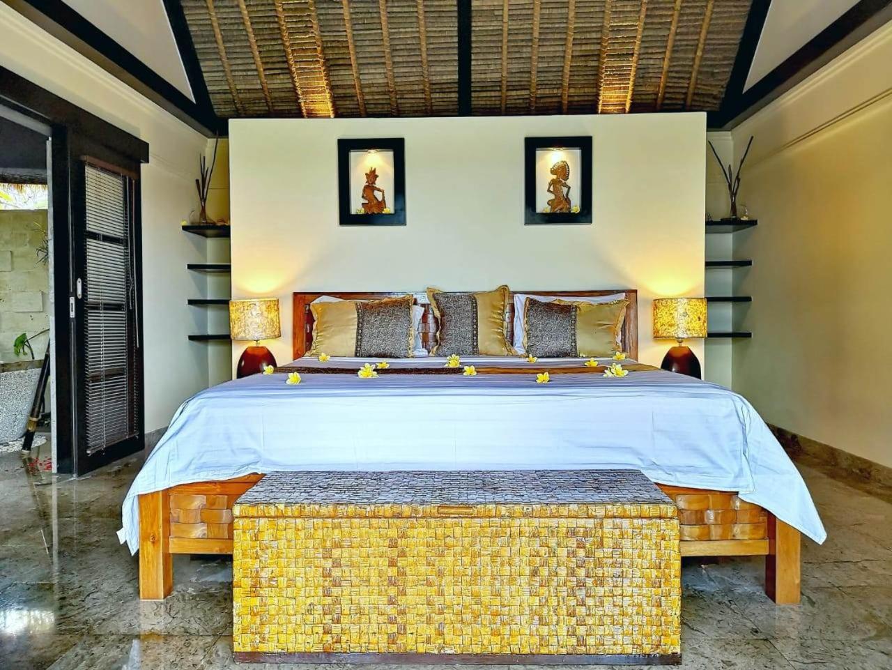 The Zala Villa