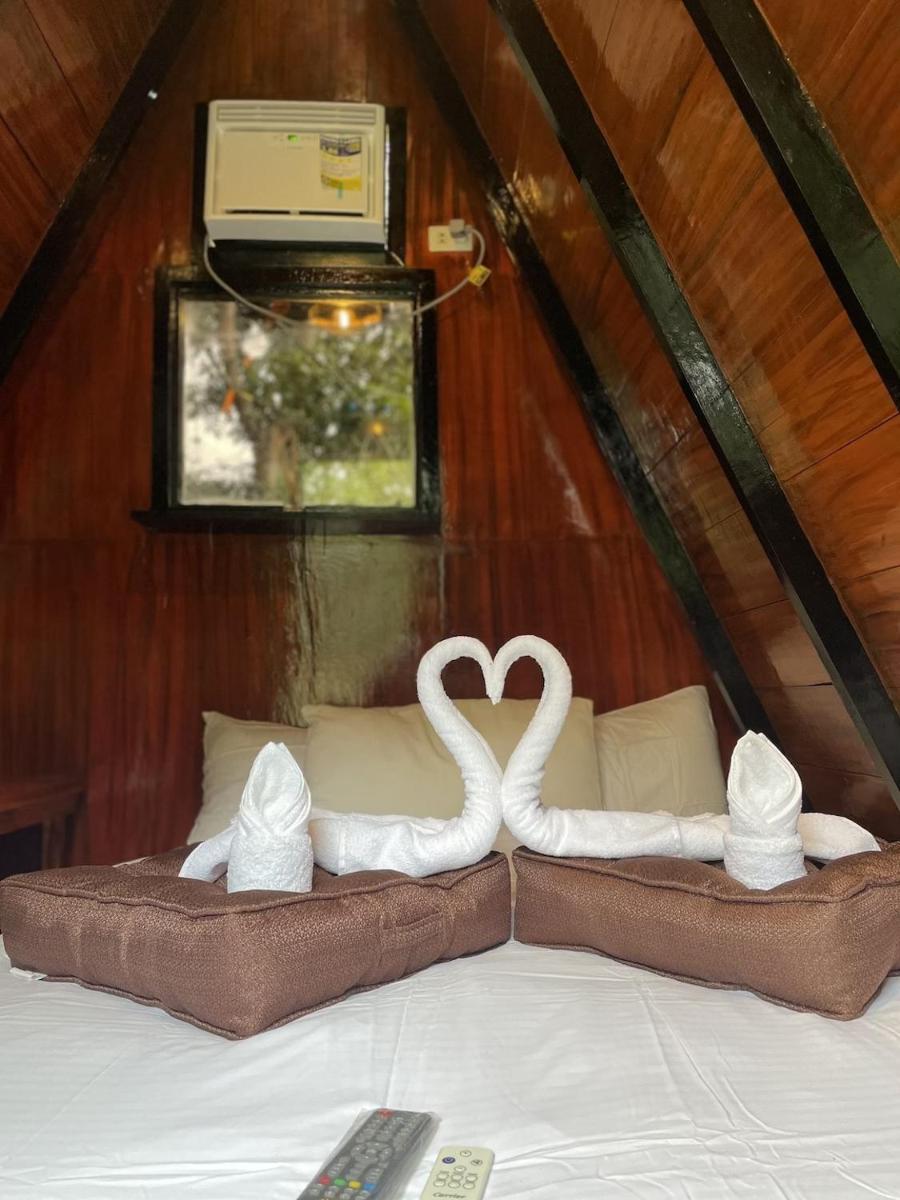 Rose Villas Resort
