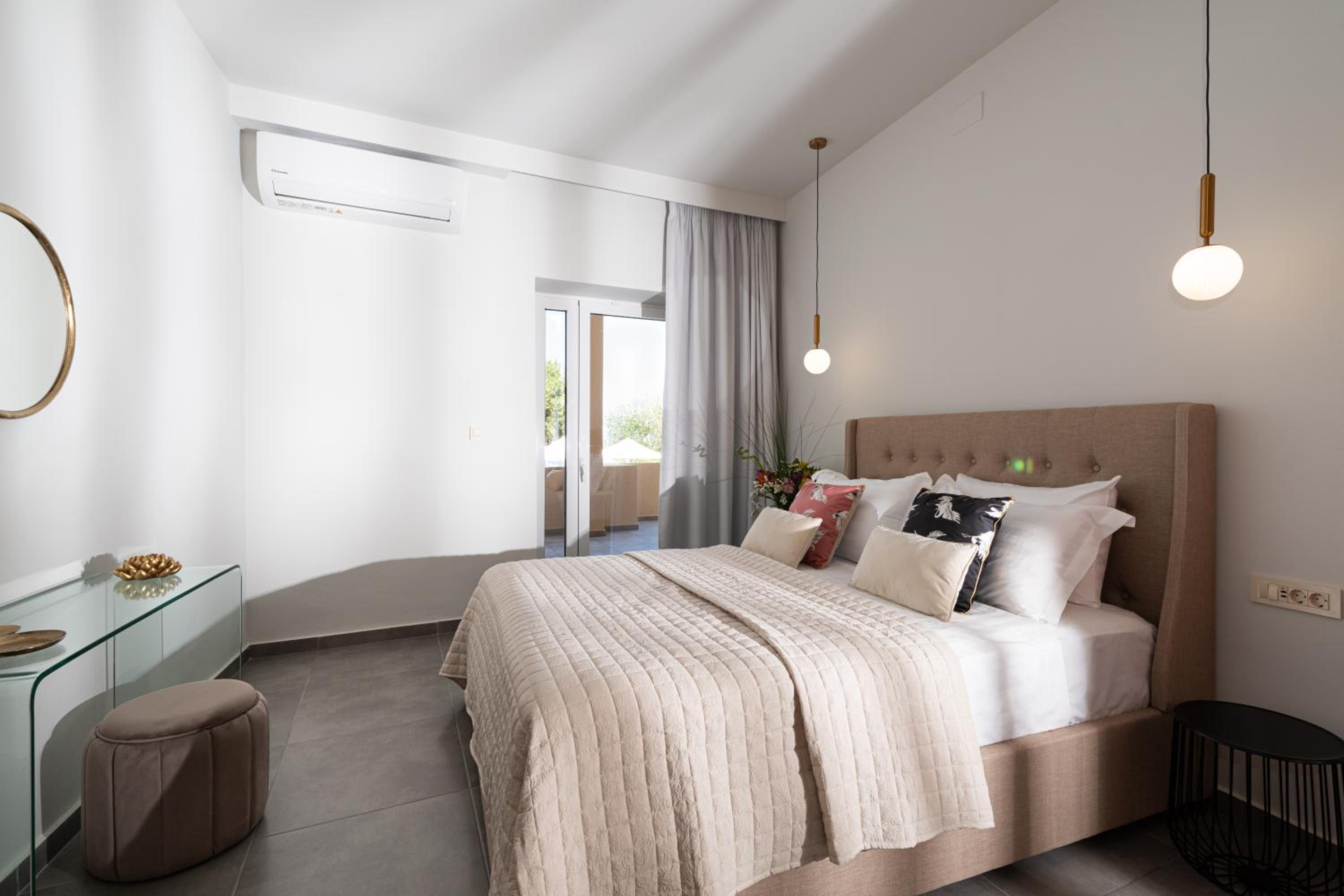 Meliora Suites
