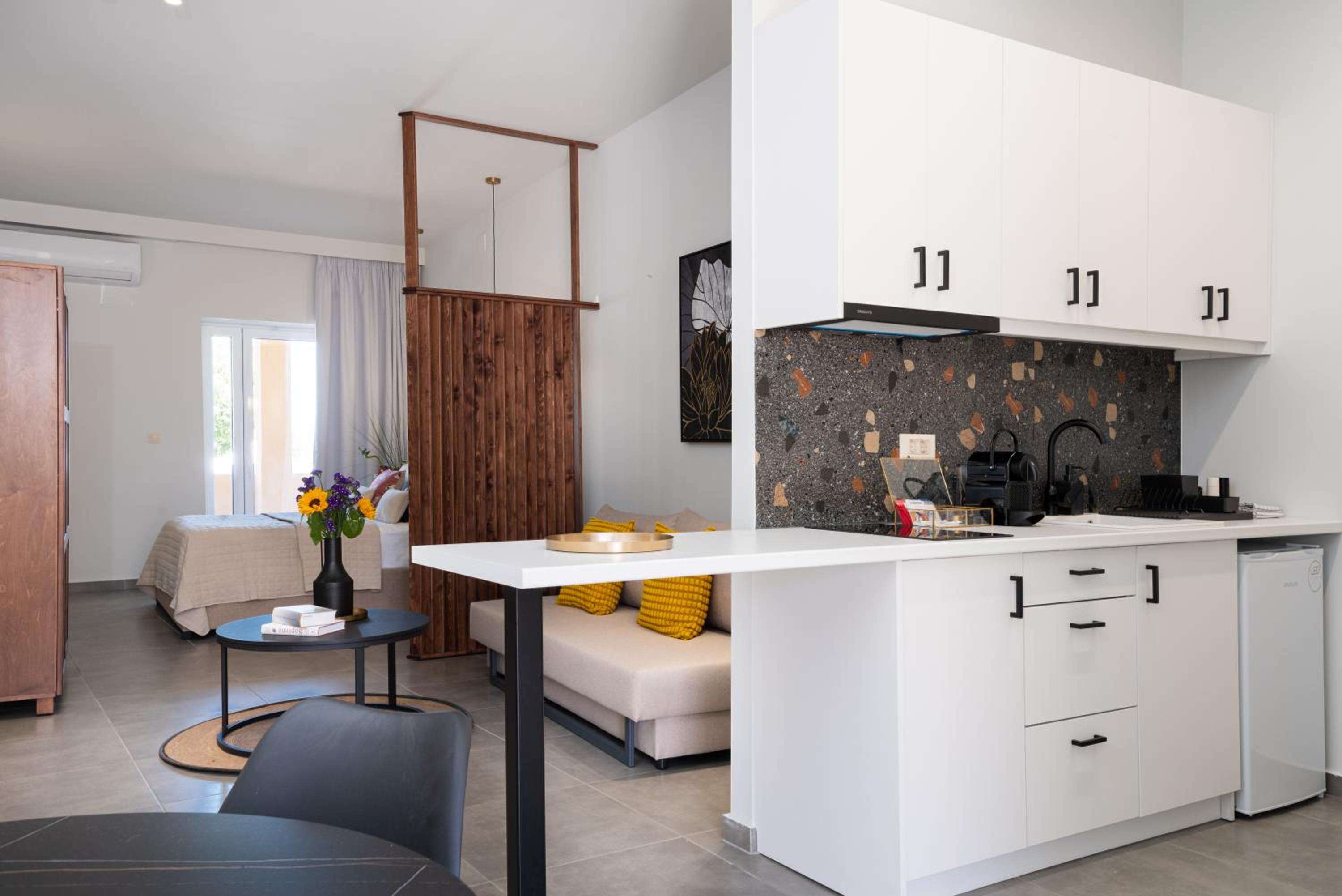 Meliora Suites