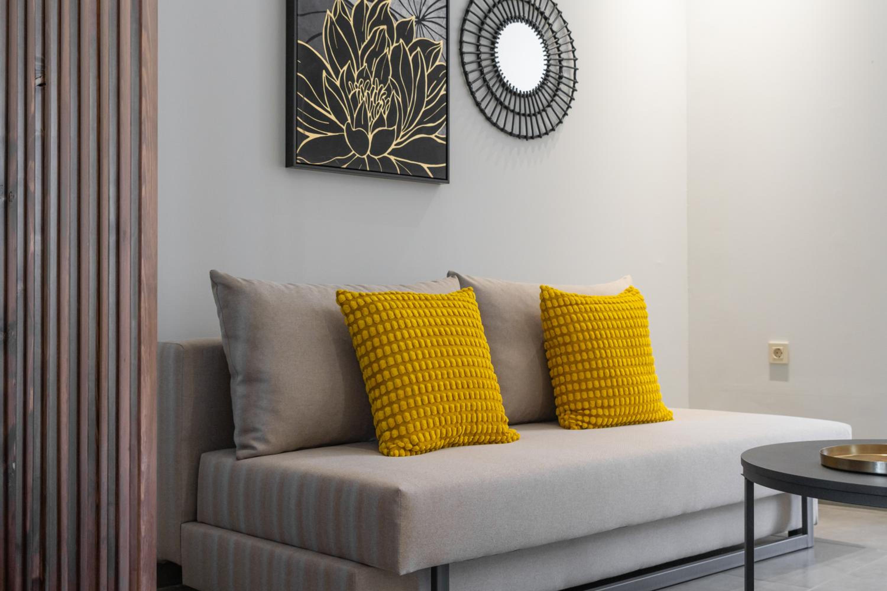 Meliora Suites