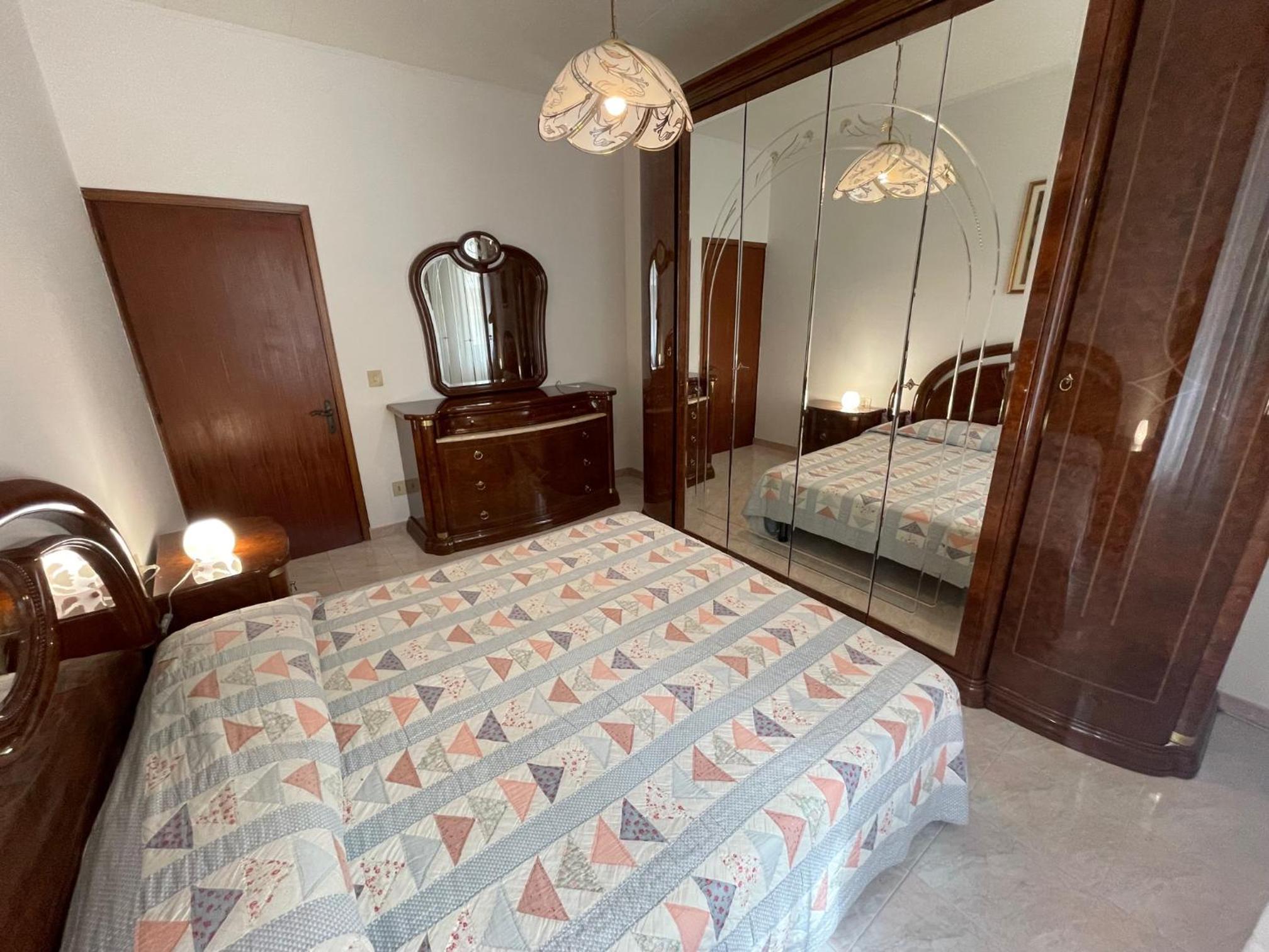 Big Apartment with 3 rooms view 5
