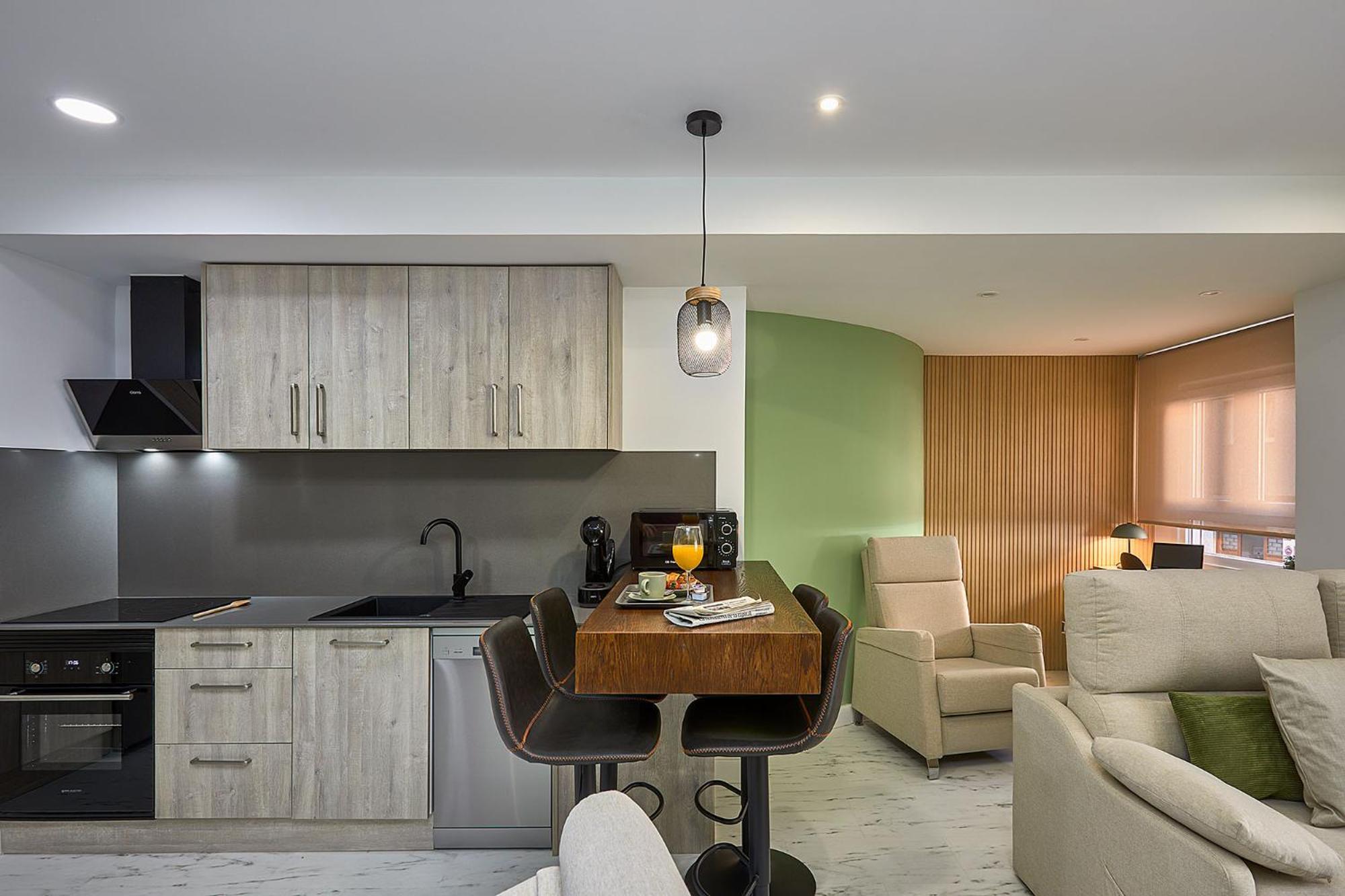 Apartaments Paseo Marítimo by Expoholidays
