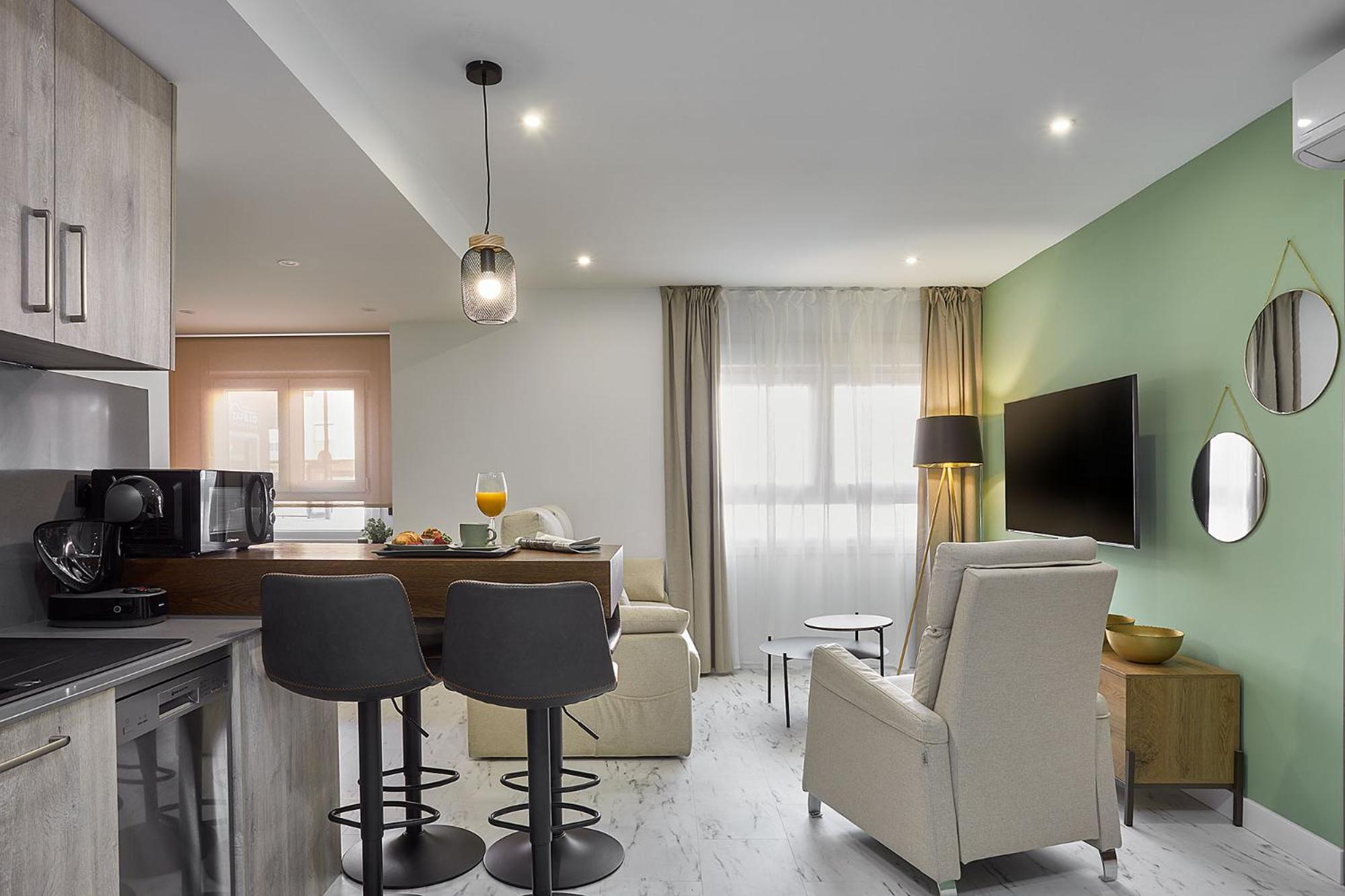 Apartaments Paseo Marítimo by Expoholidays