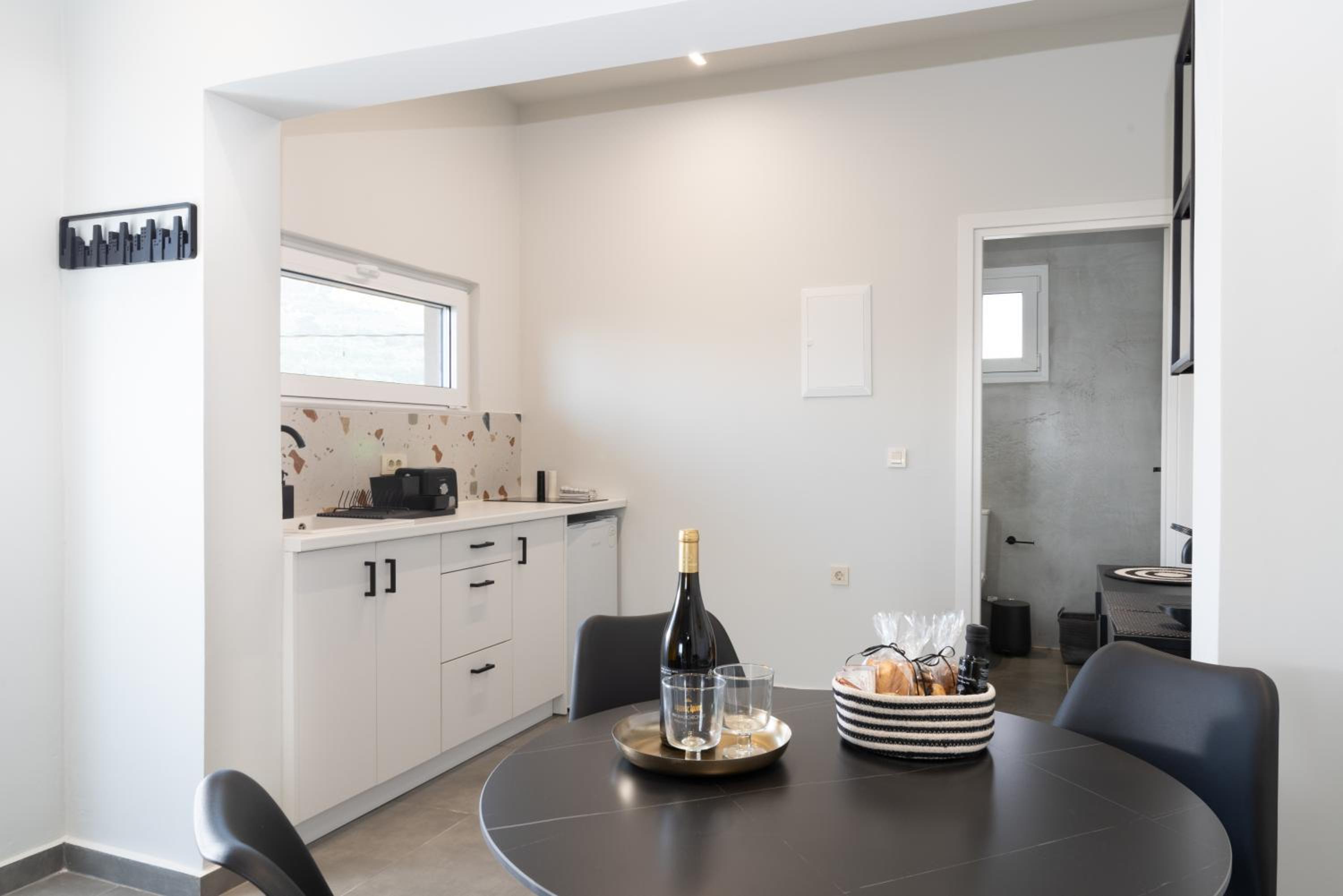 Meliora Suites