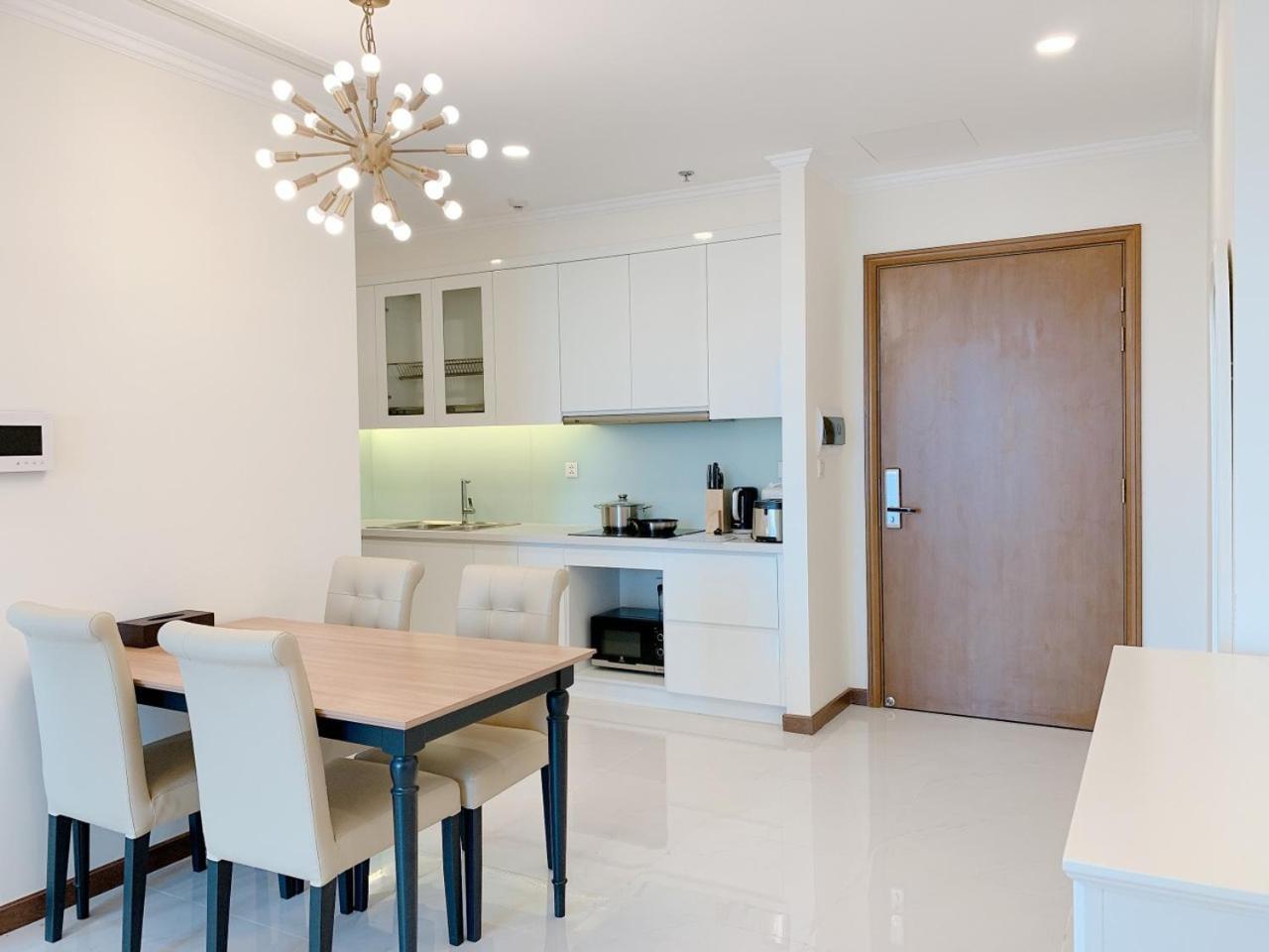 Elvita Landmark Luxury Residence