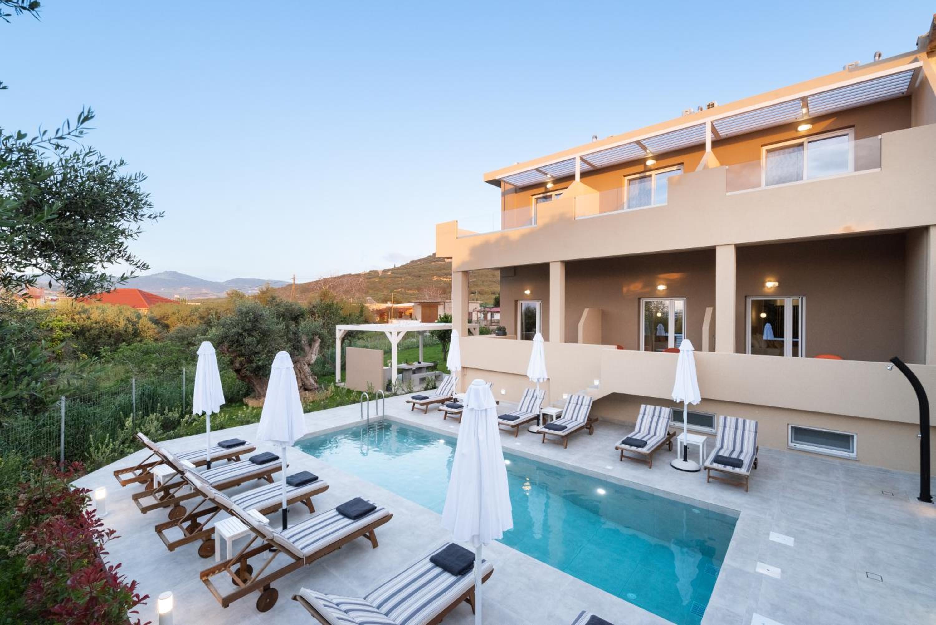 Meliora Suites