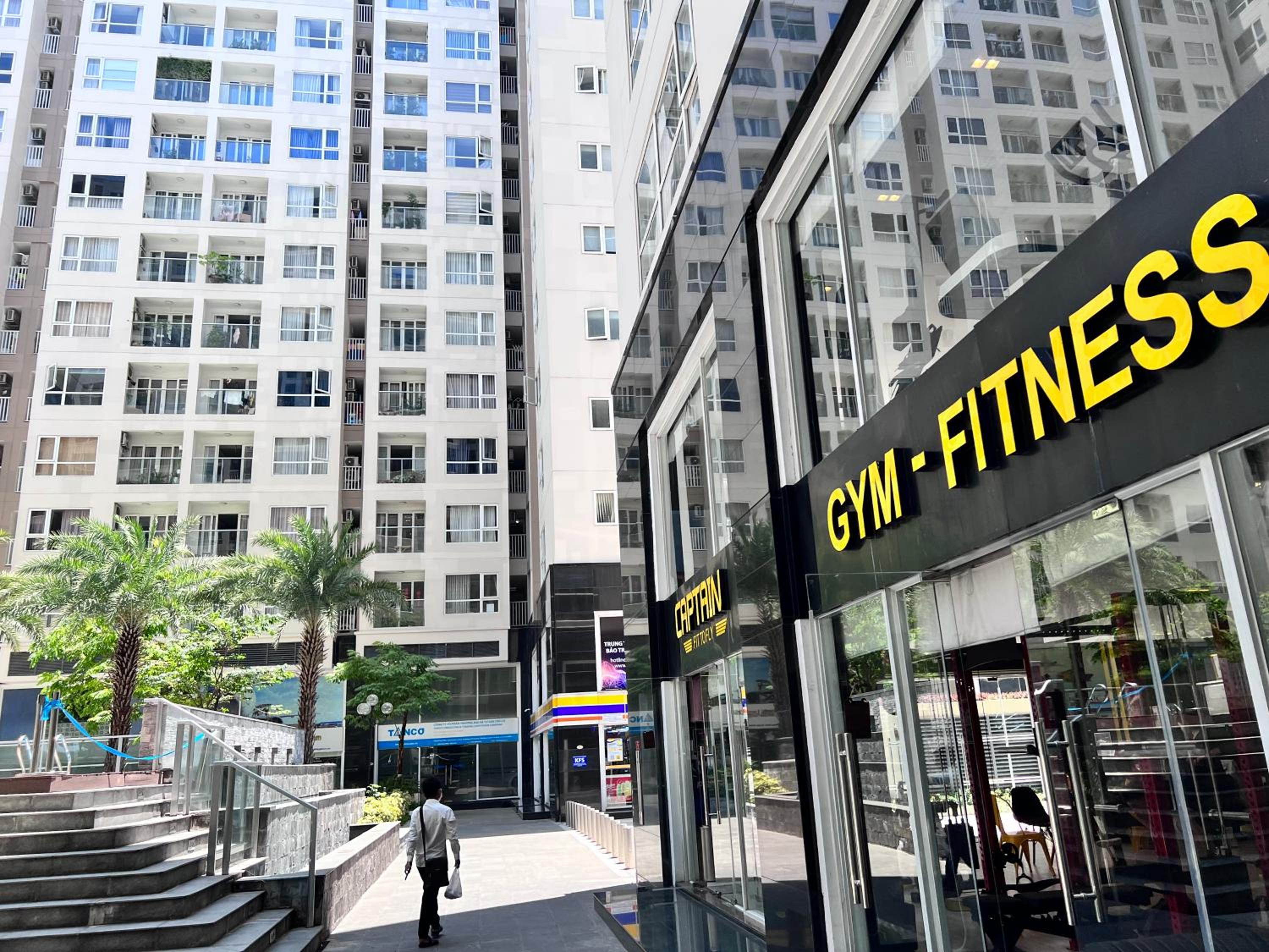 Apartment Sky Center Tháp A Gần Sân Bay Tân Sơn Nhất