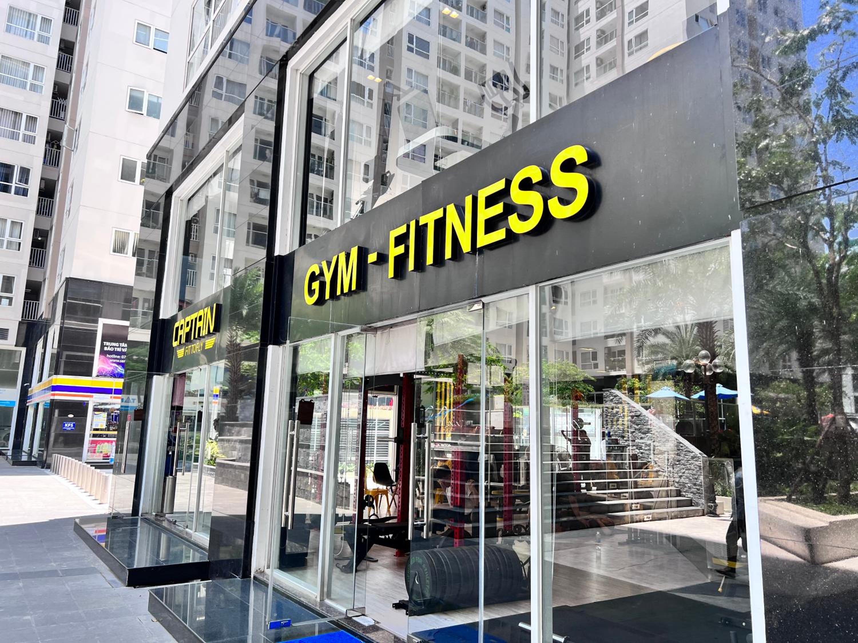 Apartment Sky Center Tháp A Gần Sân Bay Tân Sơn Nhất
