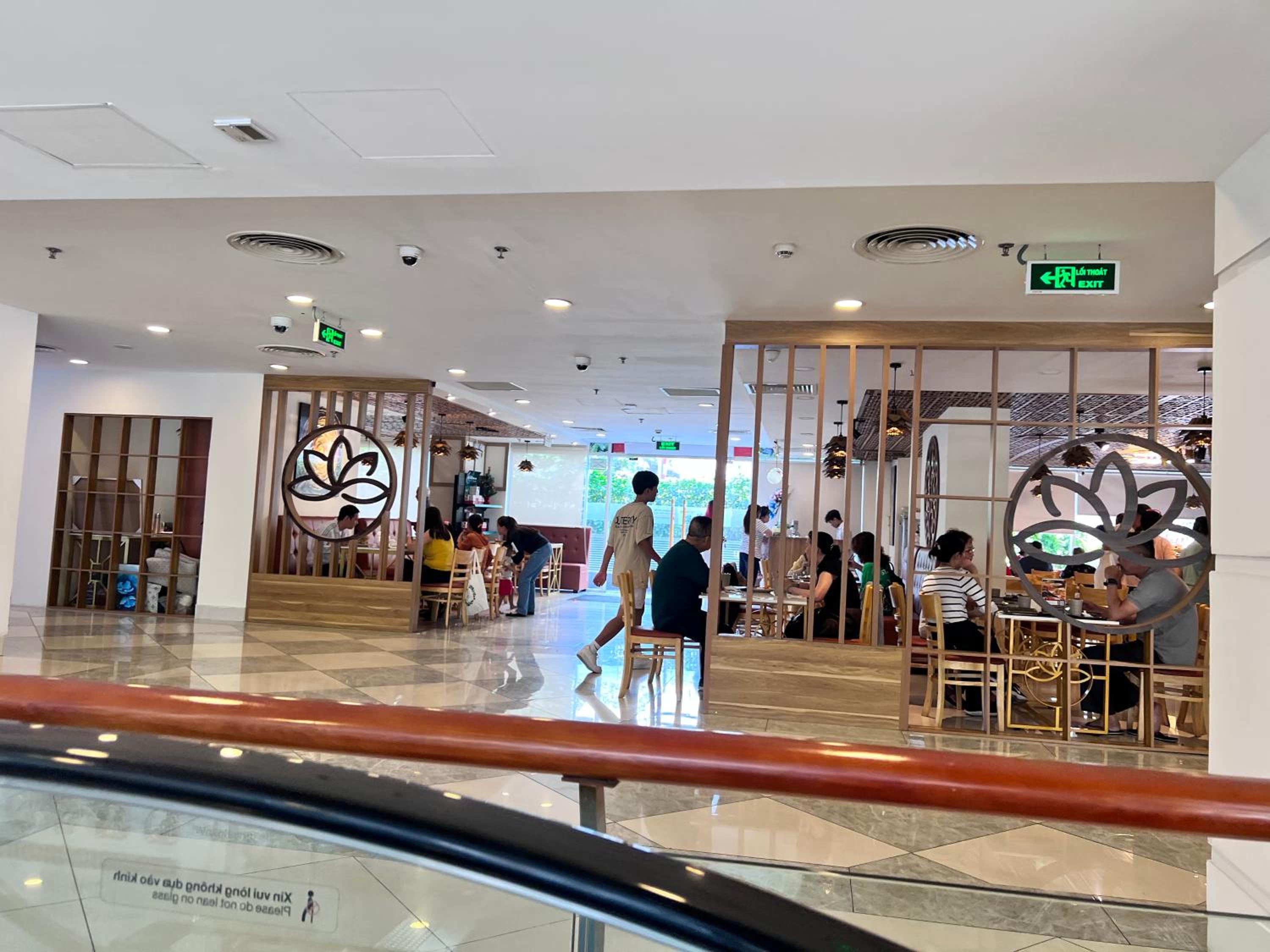 Apartment Sky Center Tháp A Gần Sân Bay Tân Sơn Nhất