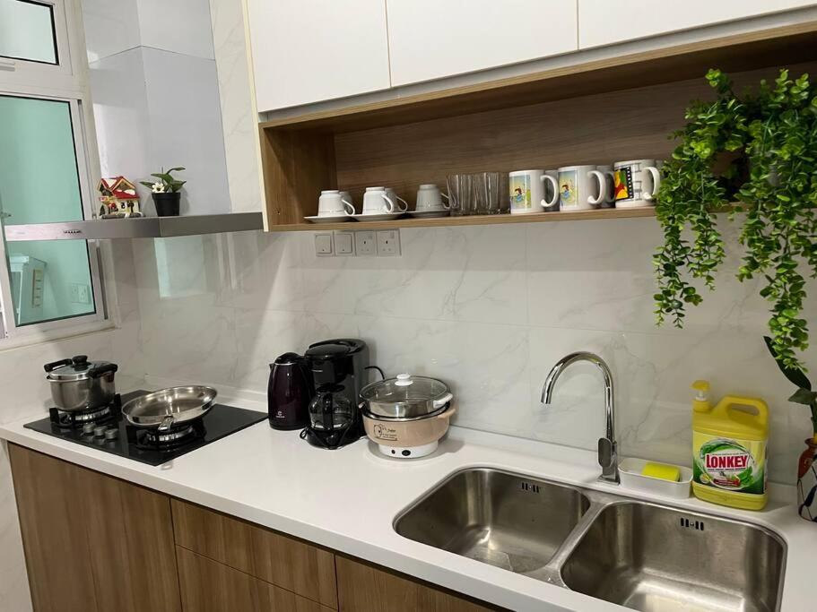 New Twin Galaxy 2BR Near JB Town/KSL/CIQ
