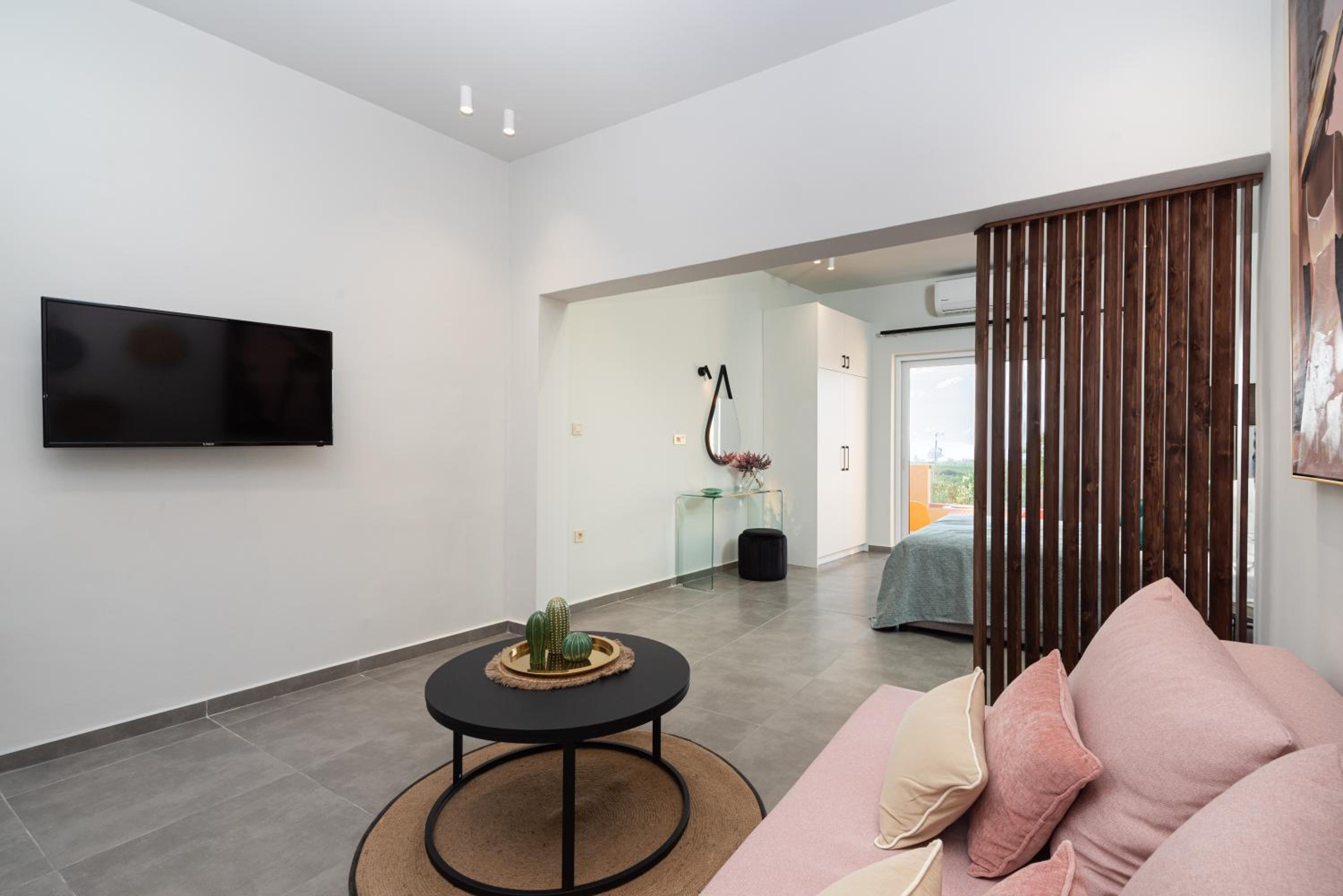 Meliora Suites