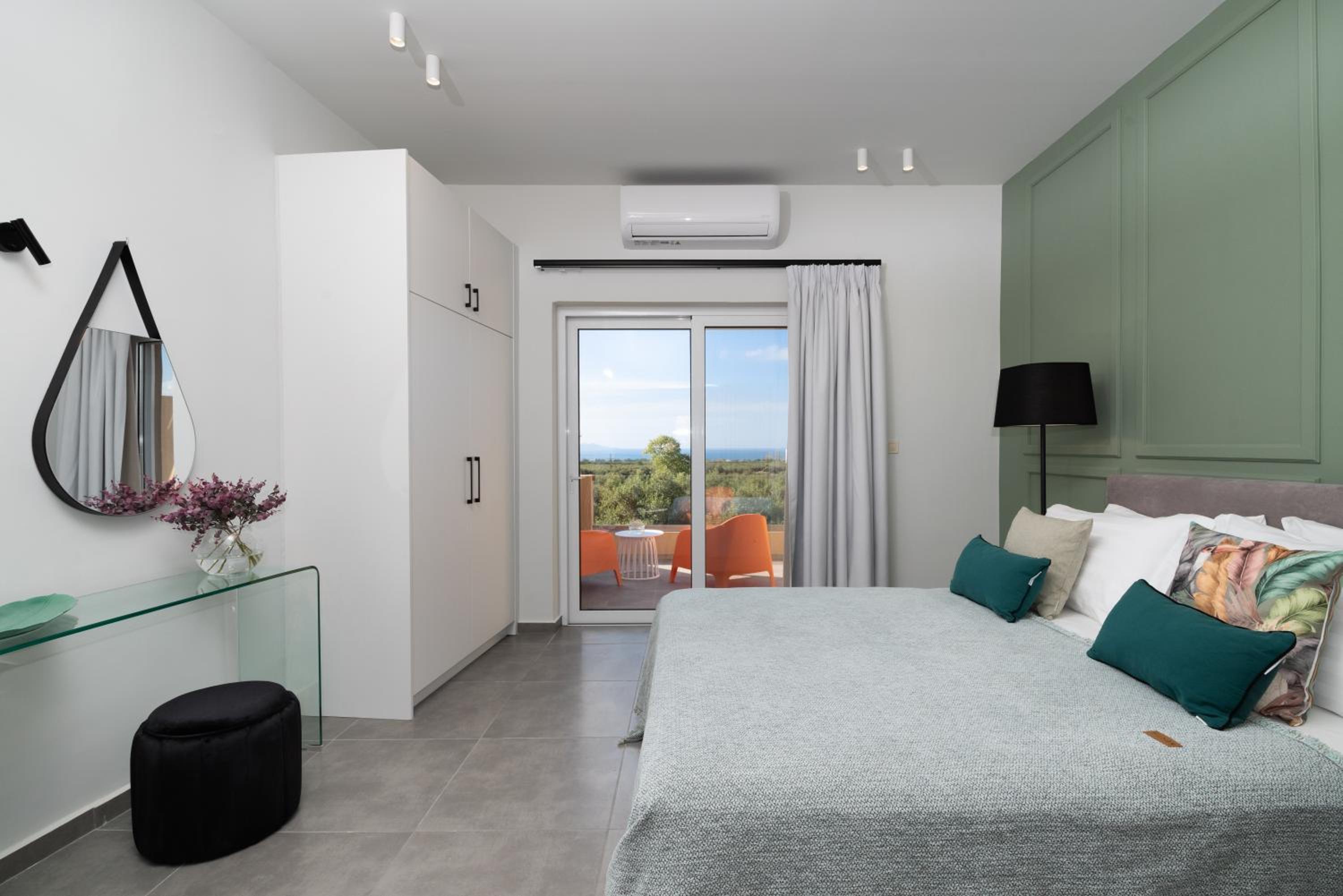 Meliora Suites