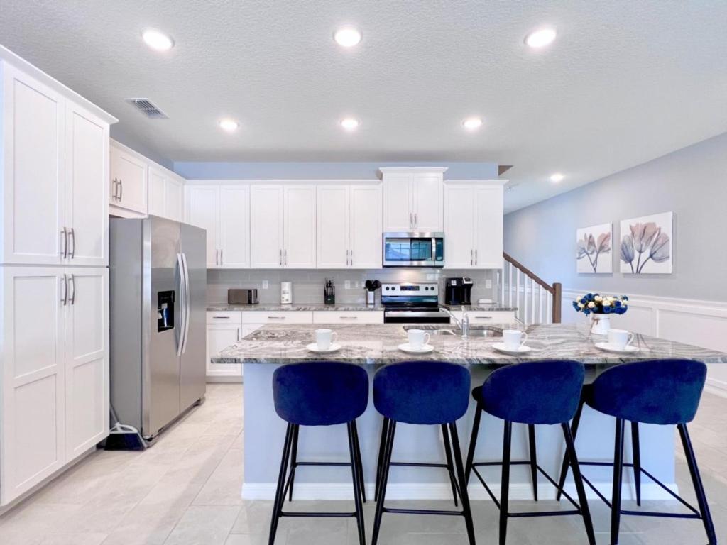 Beautiful Town Home with Splash Pool-1648TPC