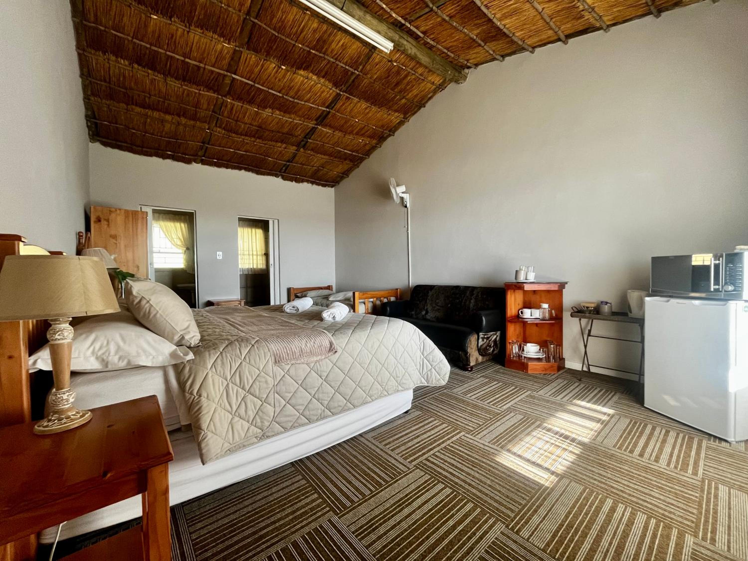 Uitzicht Private Nature Reserve and Lodge view 4
