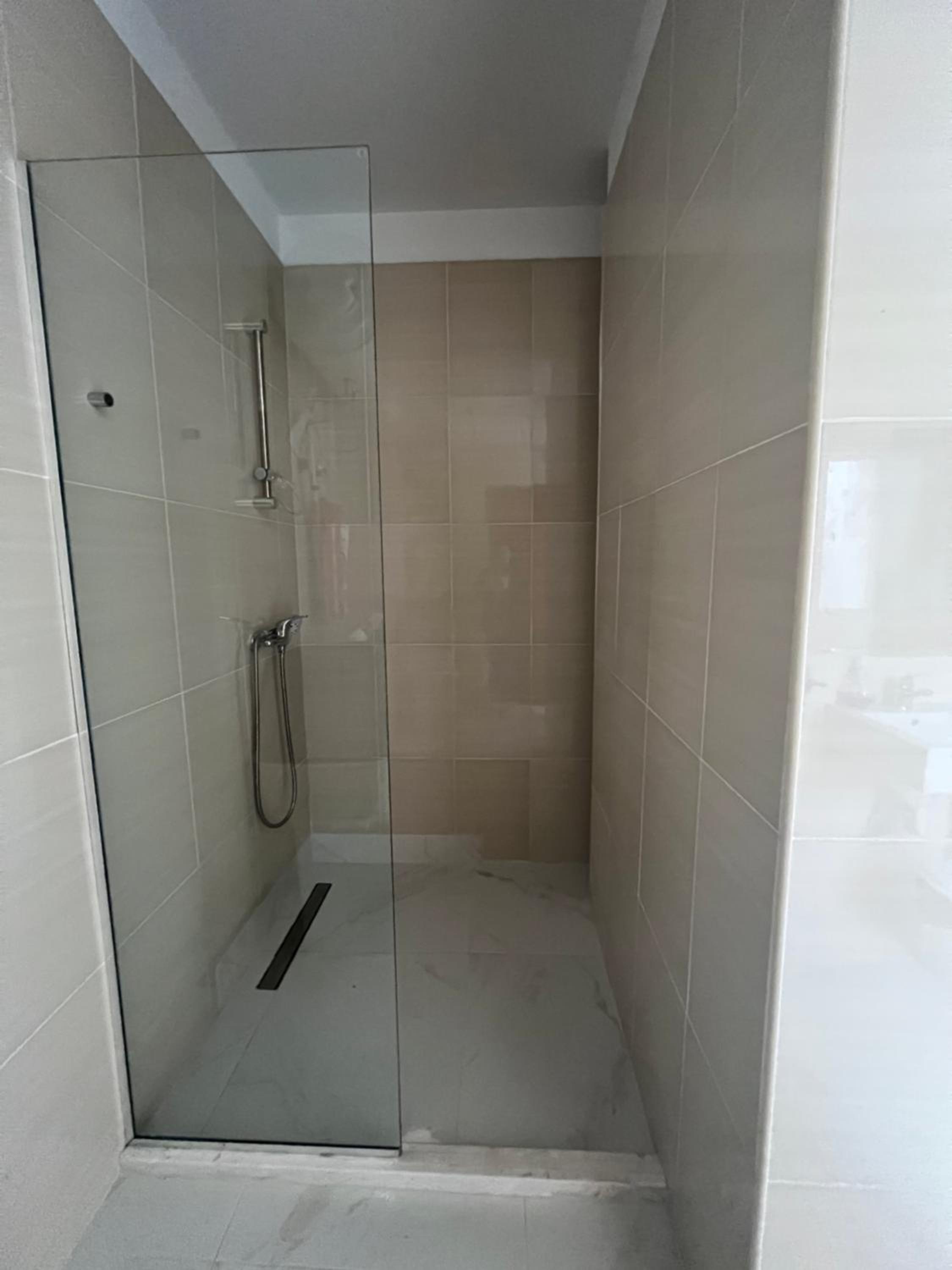Center-sea view apartament,Sarande