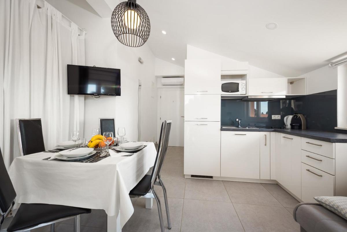 Apartments Bluemare view 3