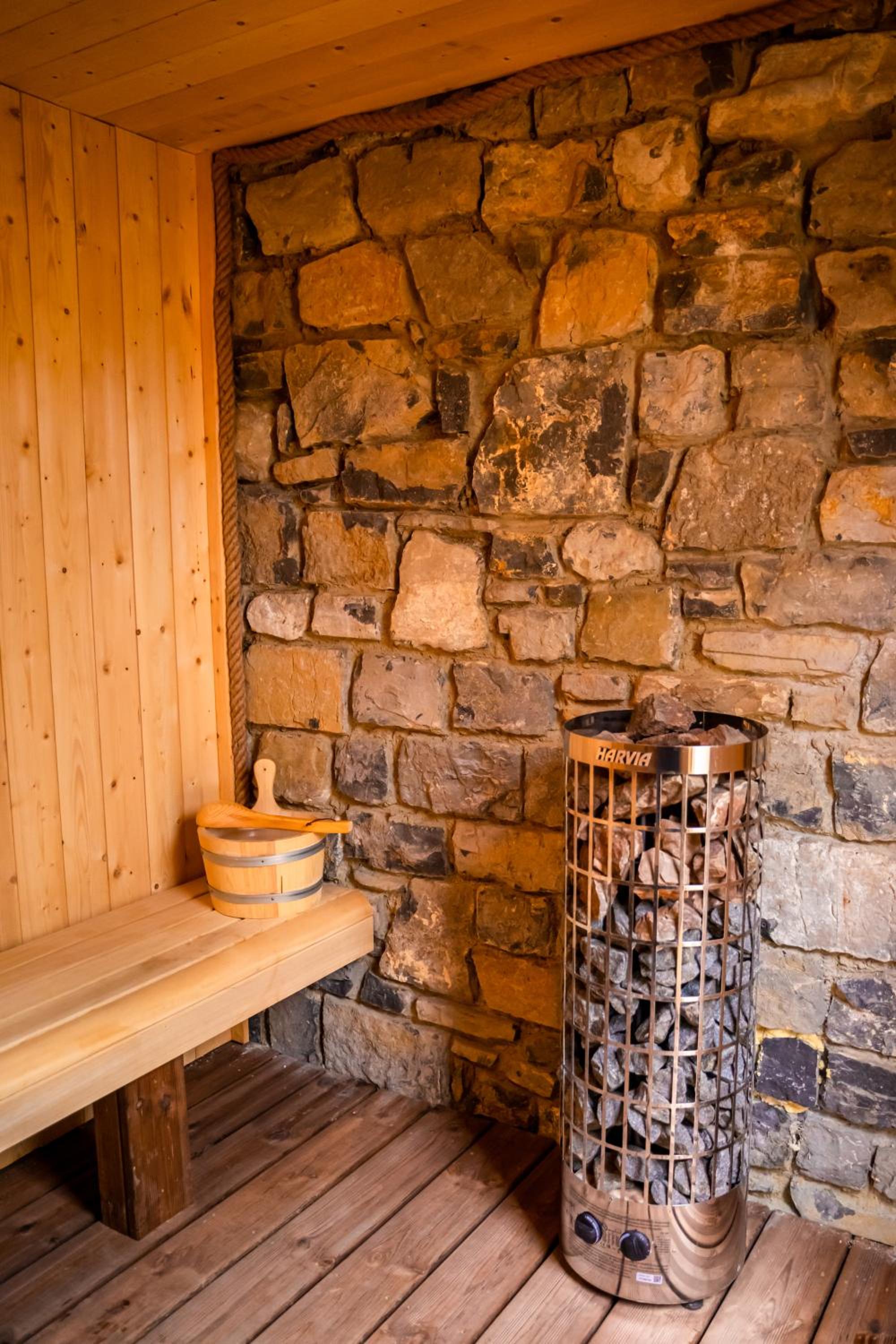 L'Antre d'Eux - Suite avec sauna et jacuzzi