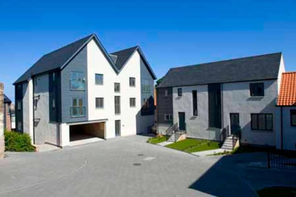 18 Mill Wharf Apartment