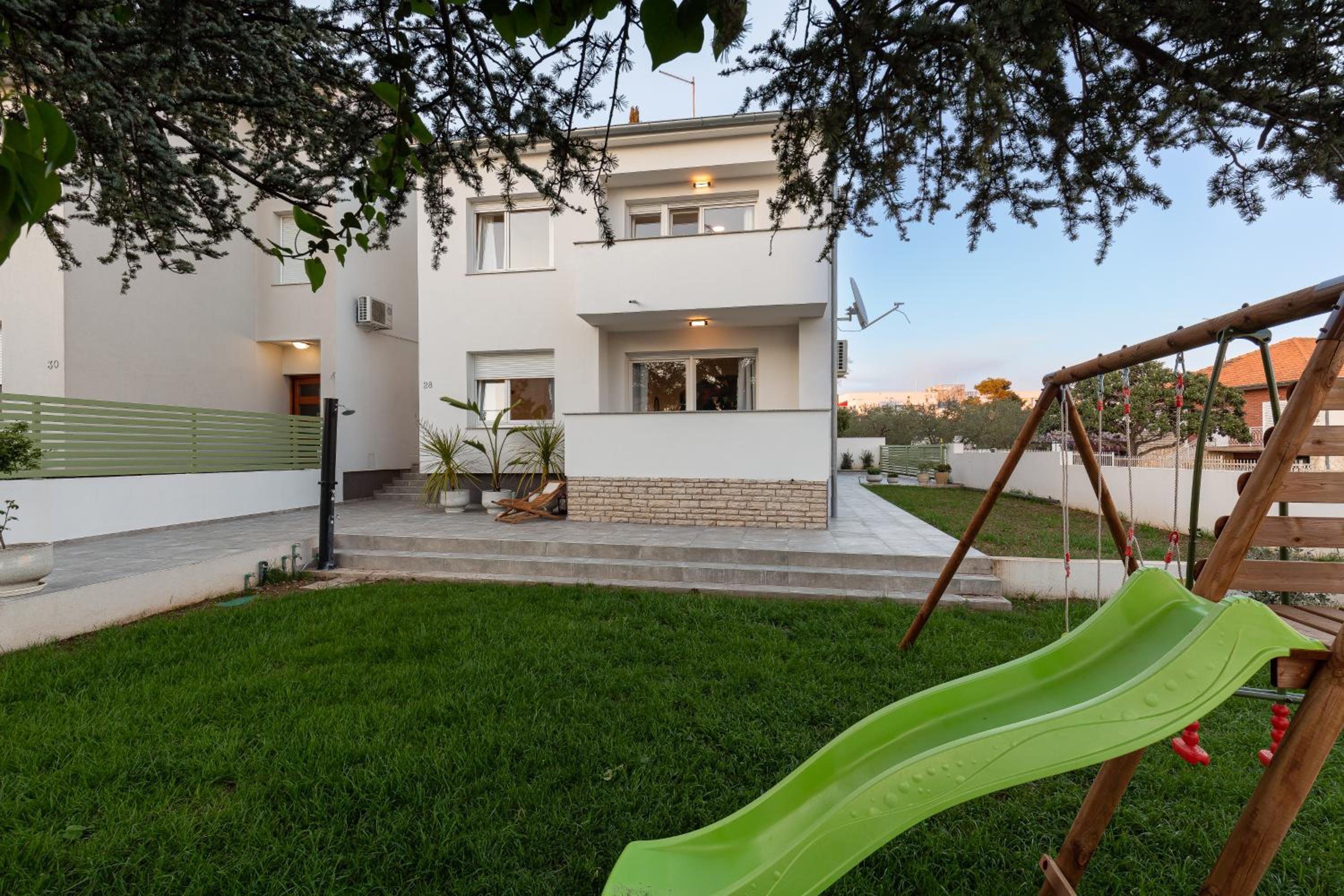 Villa Unica view 4