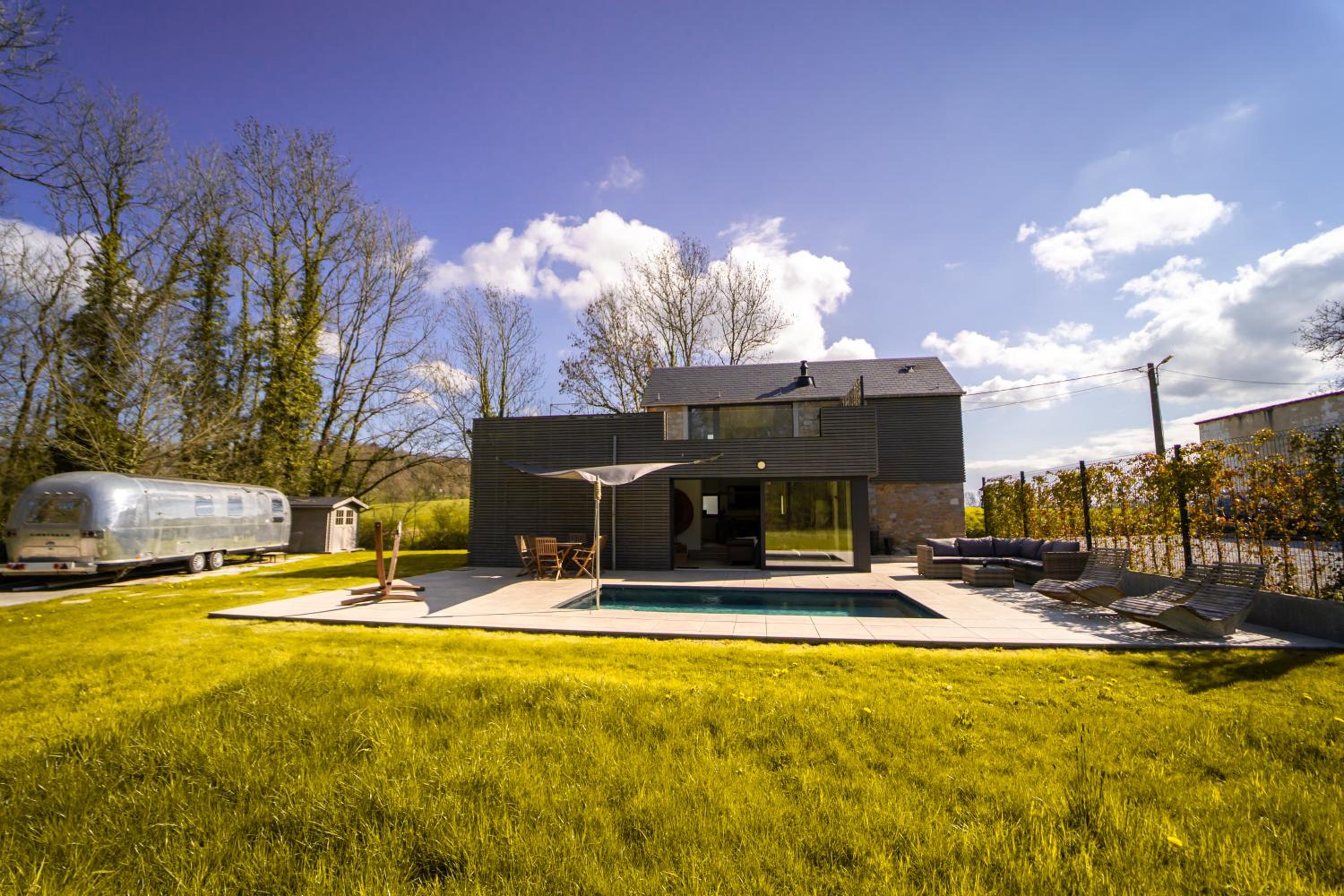 Le Fermage - logement avec piscine, sauna et jacuzzi