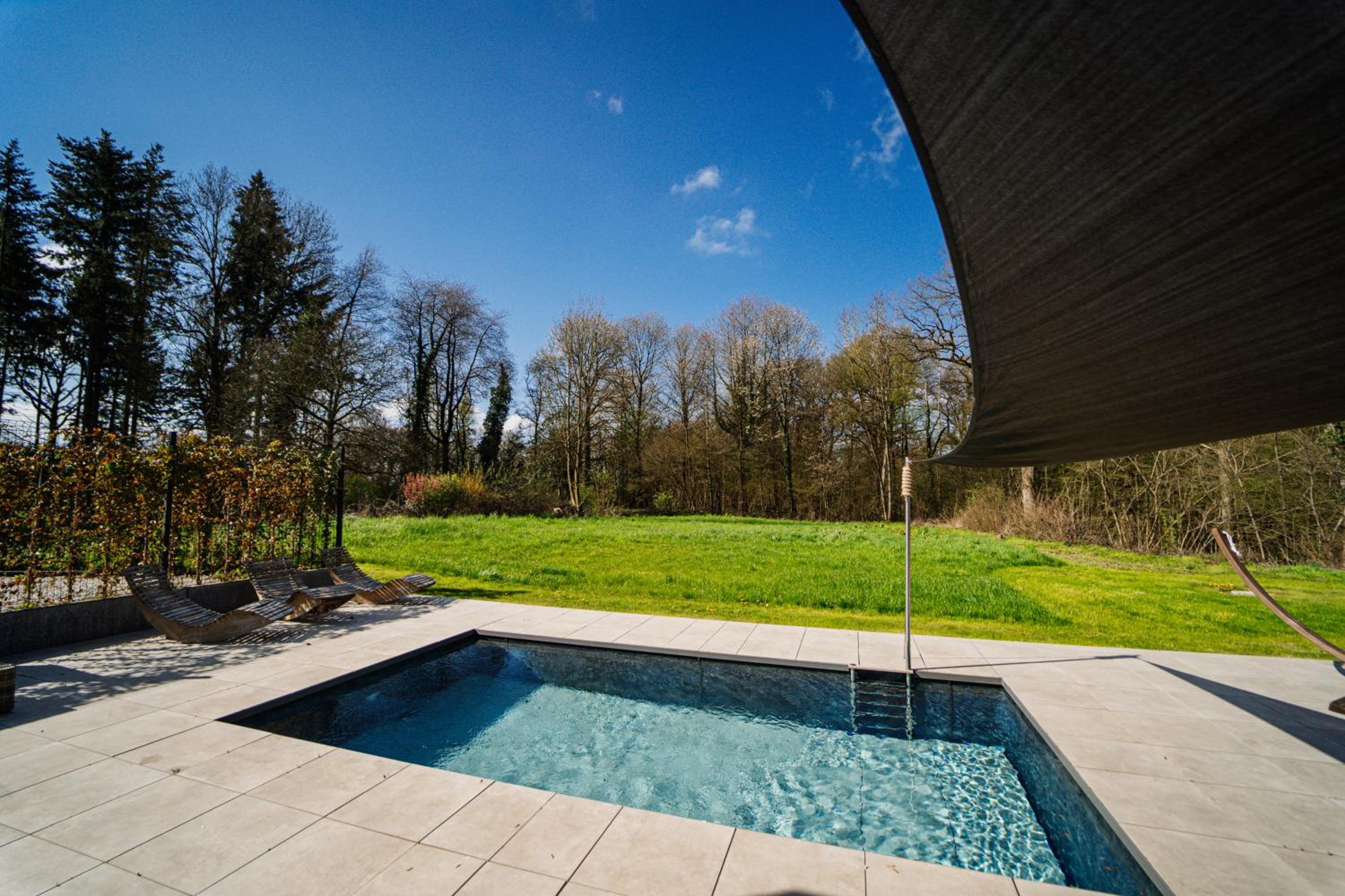 Le Fermage - logement avec piscine, sauna et jacuzzi