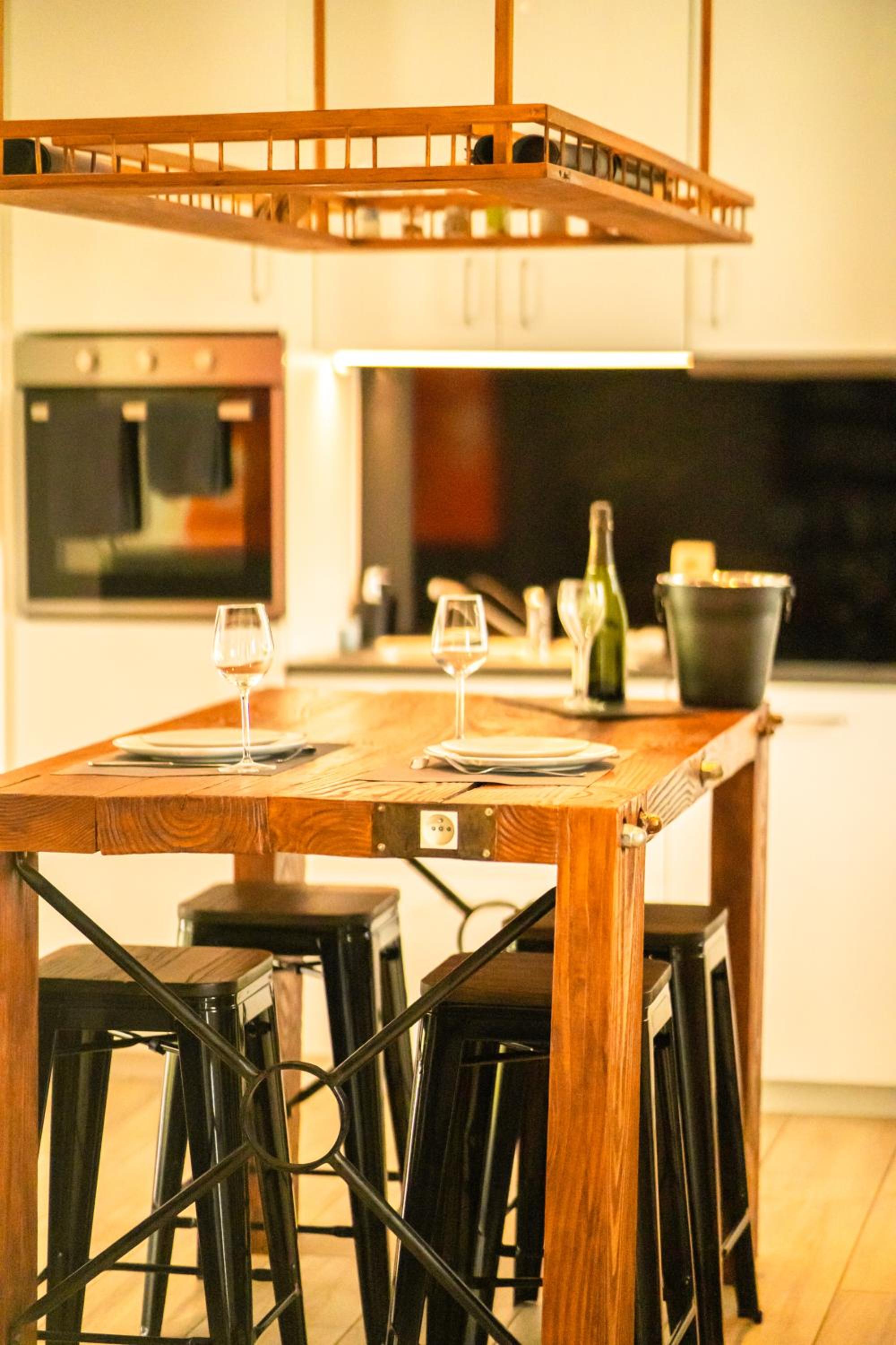 Le Fermage - logement avec piscine, sauna et jacuzzi