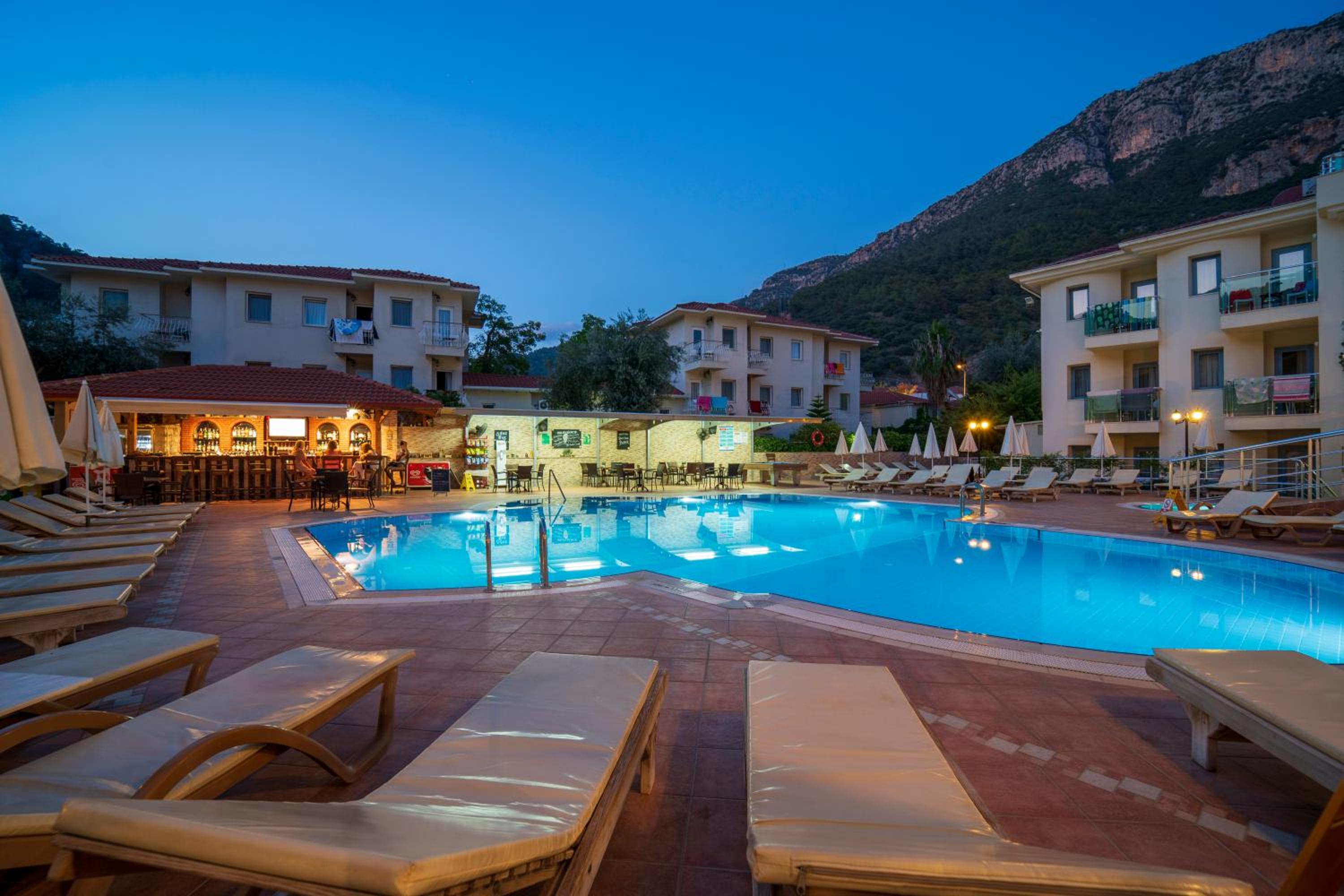 Belcehan Hotel