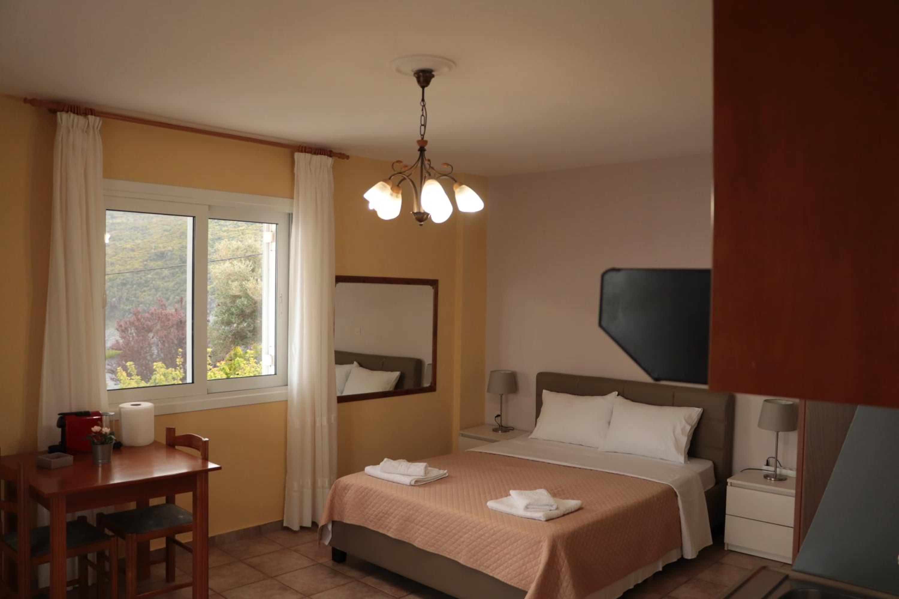 Dream apartments limnionas