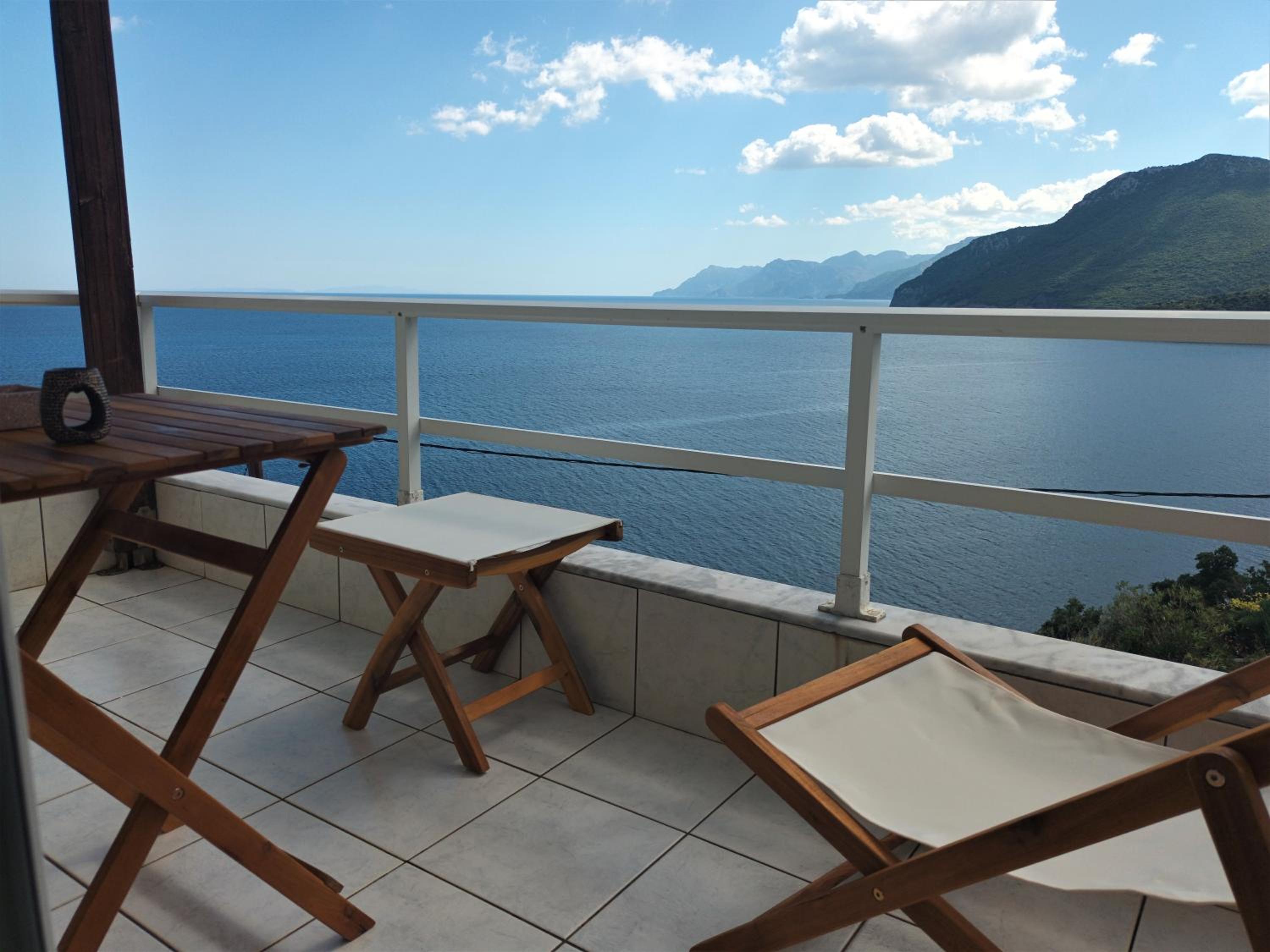 Dream apartments limnionas
