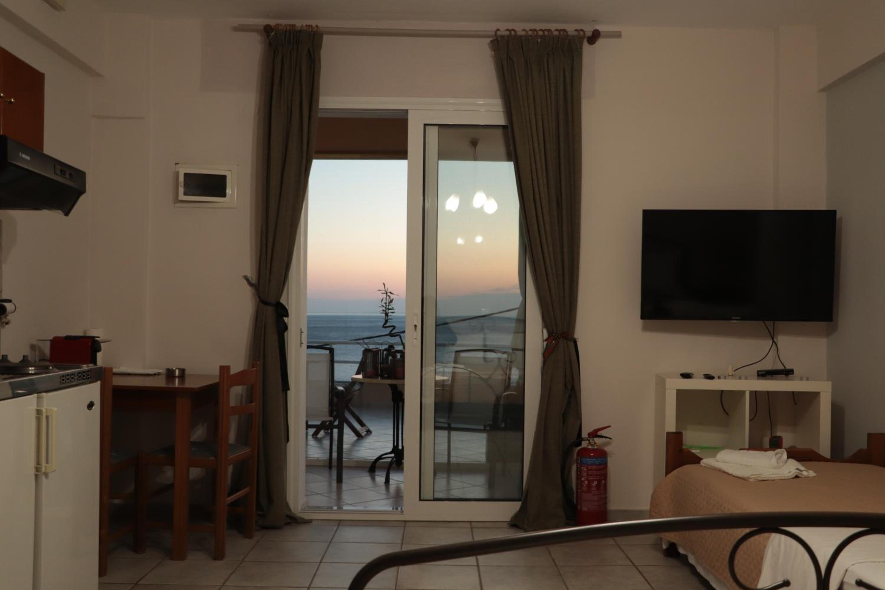 Dream apartments limnionas