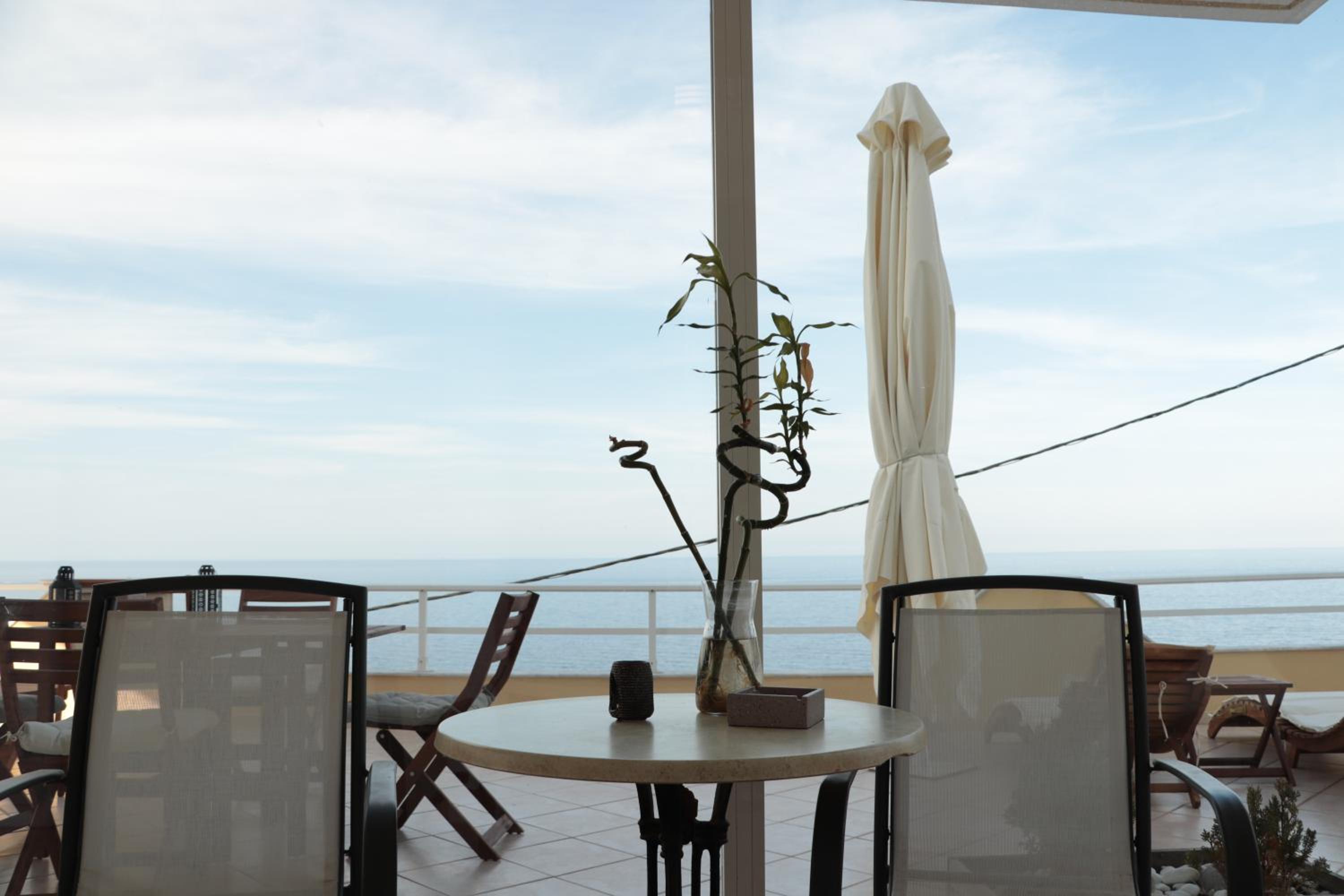 Dream apartments limnionas
