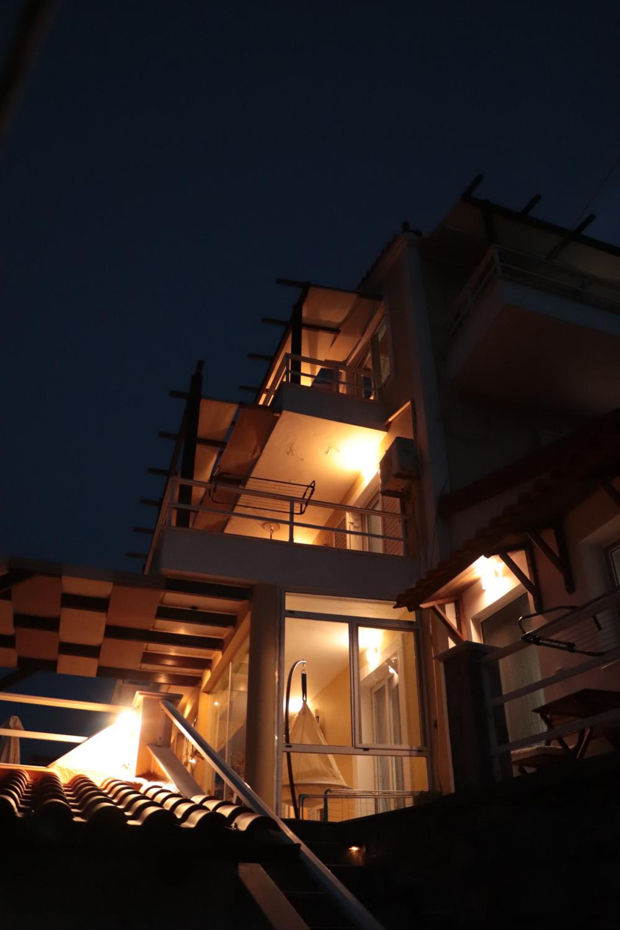 Dream apartments limnionas