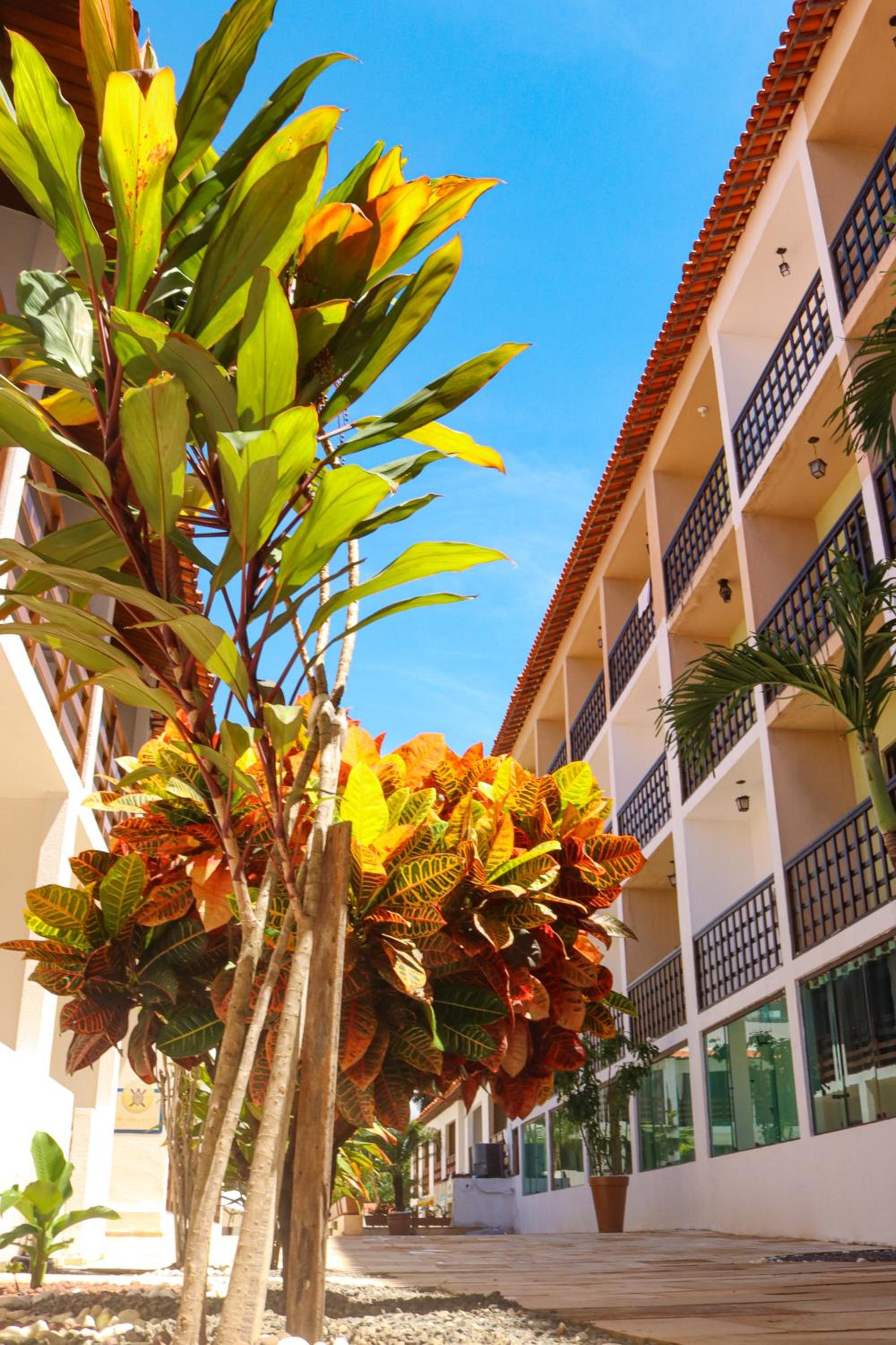 Hotel Estação do Sol Praia Hotel - Image 1