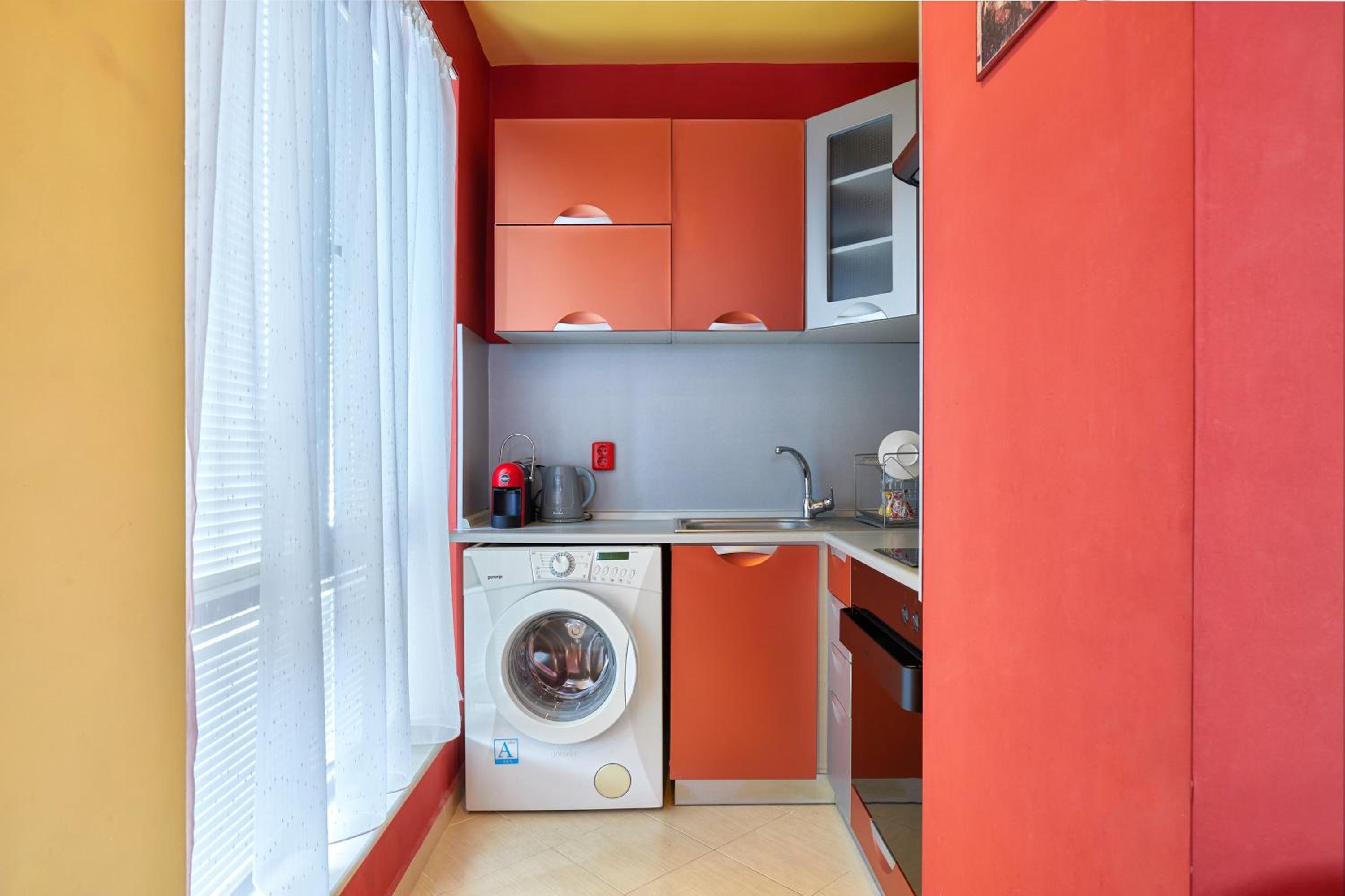 The Love Nest - 1BD Apartment in Sunny Beach by Flat Mаnаger