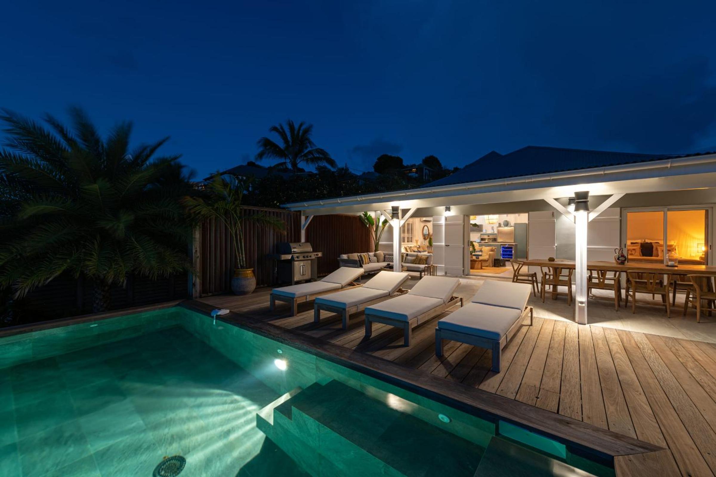 Villa Essenia - Vue Lagon avec Piscine